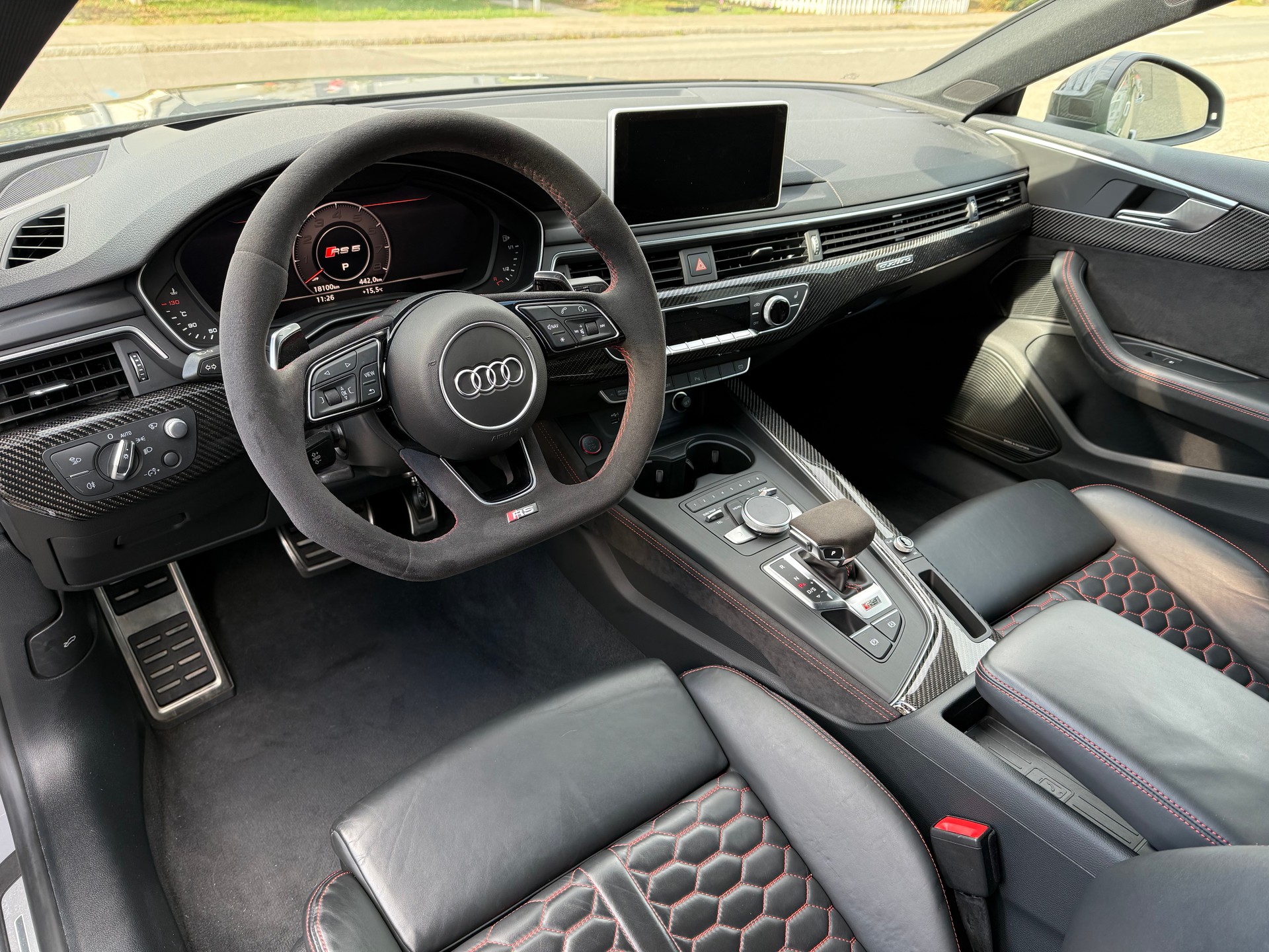 AUDI RS5 Sportback 2.9 TFSI quattro tiptronic-image-6