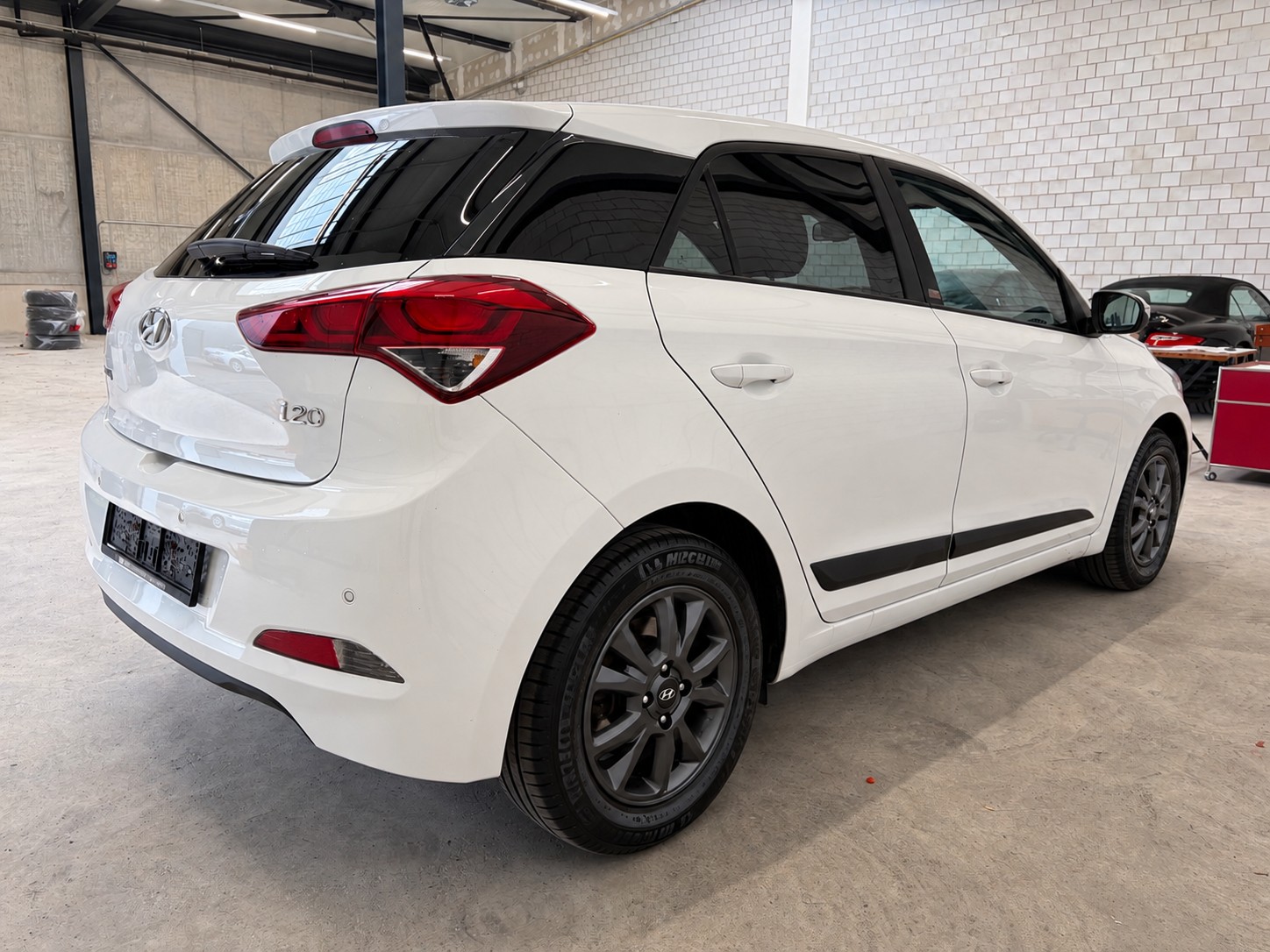 HYUNDAI i20 1.0 T-GDi exxtra Plus Swiss Hyundai Network-image-4