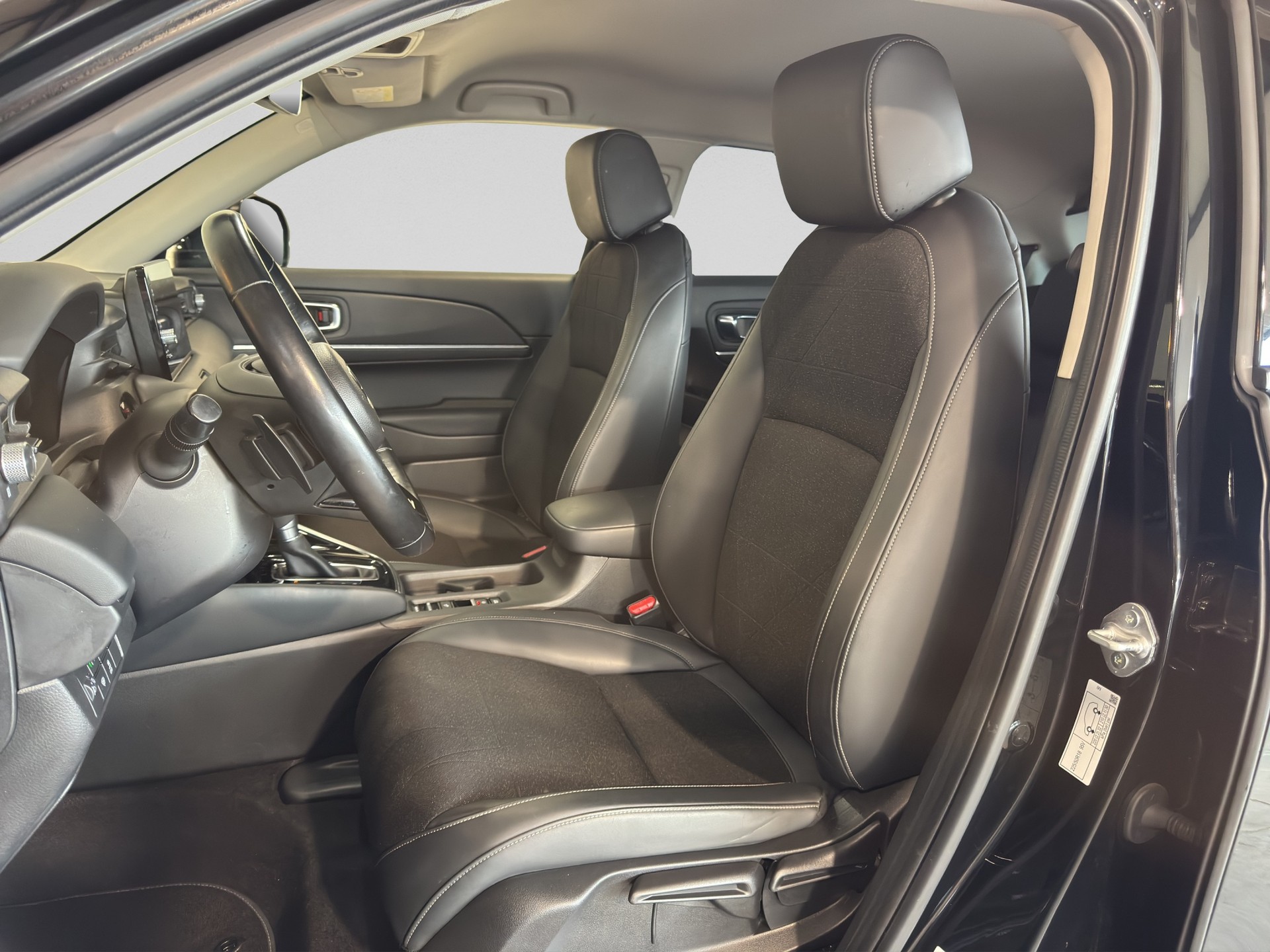 HONDA HR-V 1.5i-MMD Advance CVT-image-7
