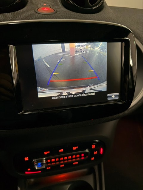 SMART fortwo Brabus Style 110 twinmatic-image-24