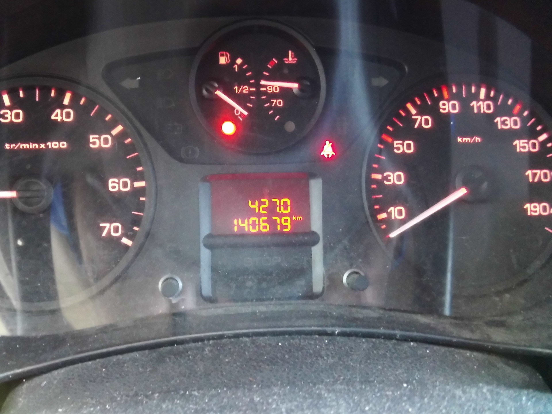 CITROEN Berlingo 1.6 VTi 98 Komfort-image-8