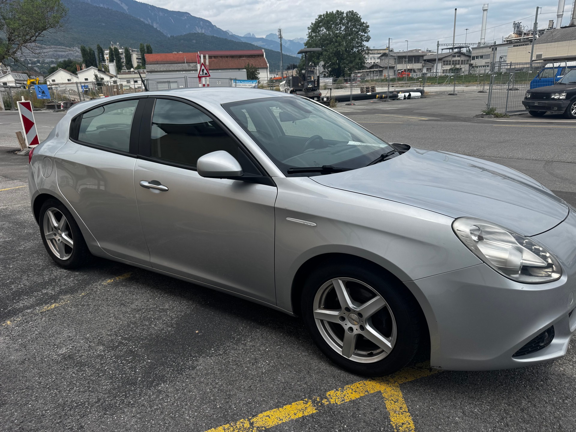 ALFA ROMEO Giulietta 1.4 T Distinctive-image-2