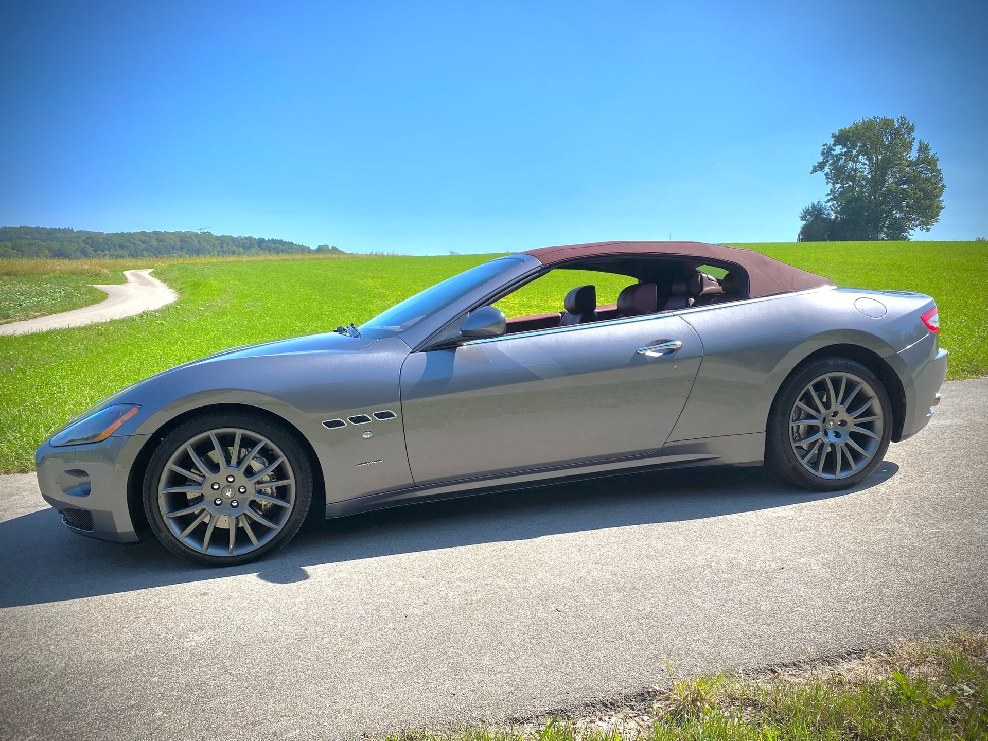 MASERATI GranCabrio Automatica-image-8