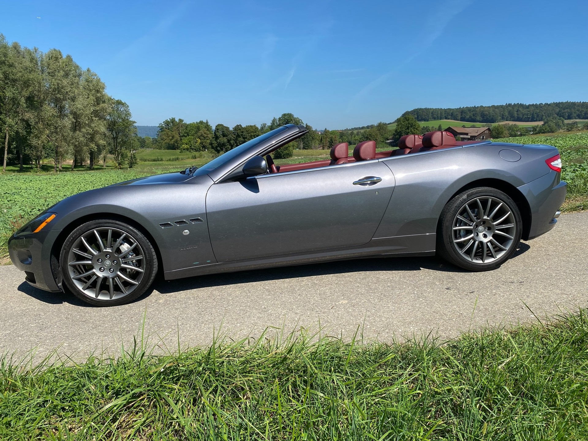 MASERATI GranCabrio Automatica-image-4