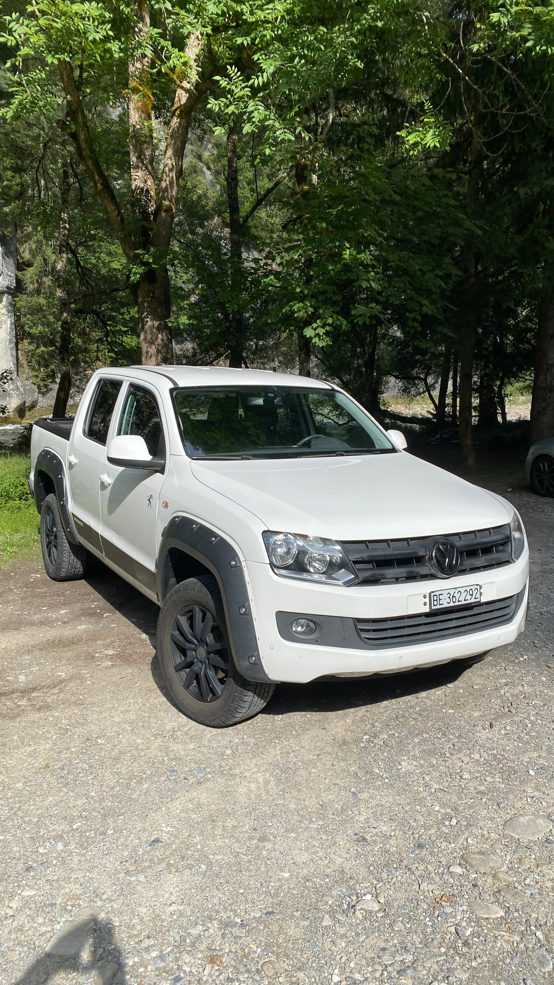 VW Amarok 2.0 BiTDI Trendline 4Motion-image-0