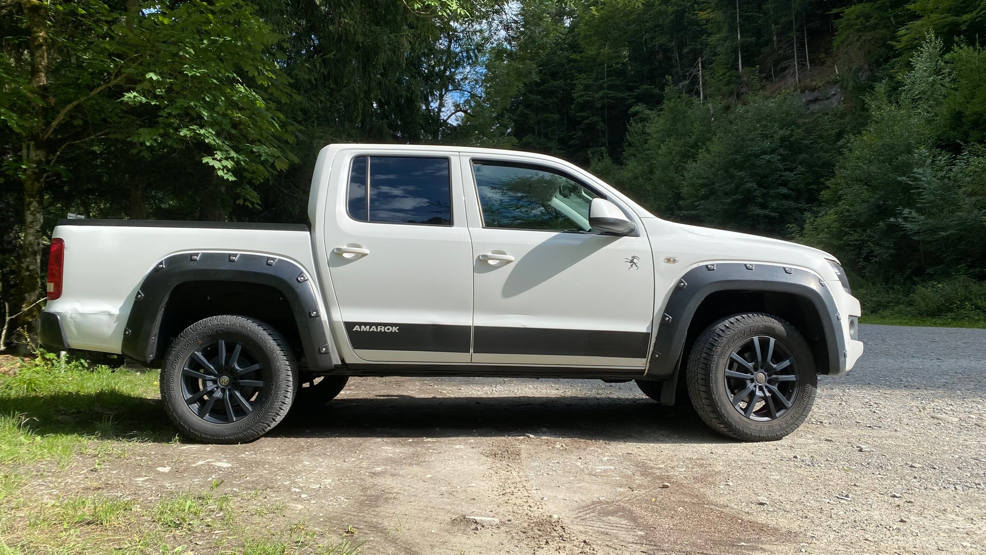 VW Amarok 2.0 BiTDI Trendline 4Motion-image-2