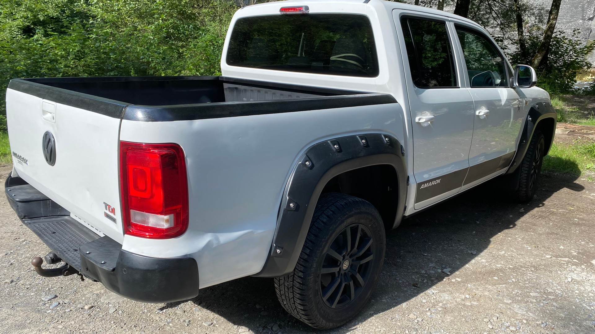 VW Amarok 2.0 BiTDI Trendline 4Motion-image-3