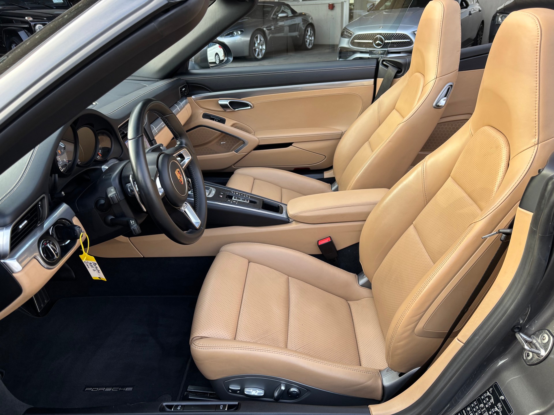 PORSCHE 911 Cabrio Carrera S PDK-image-11