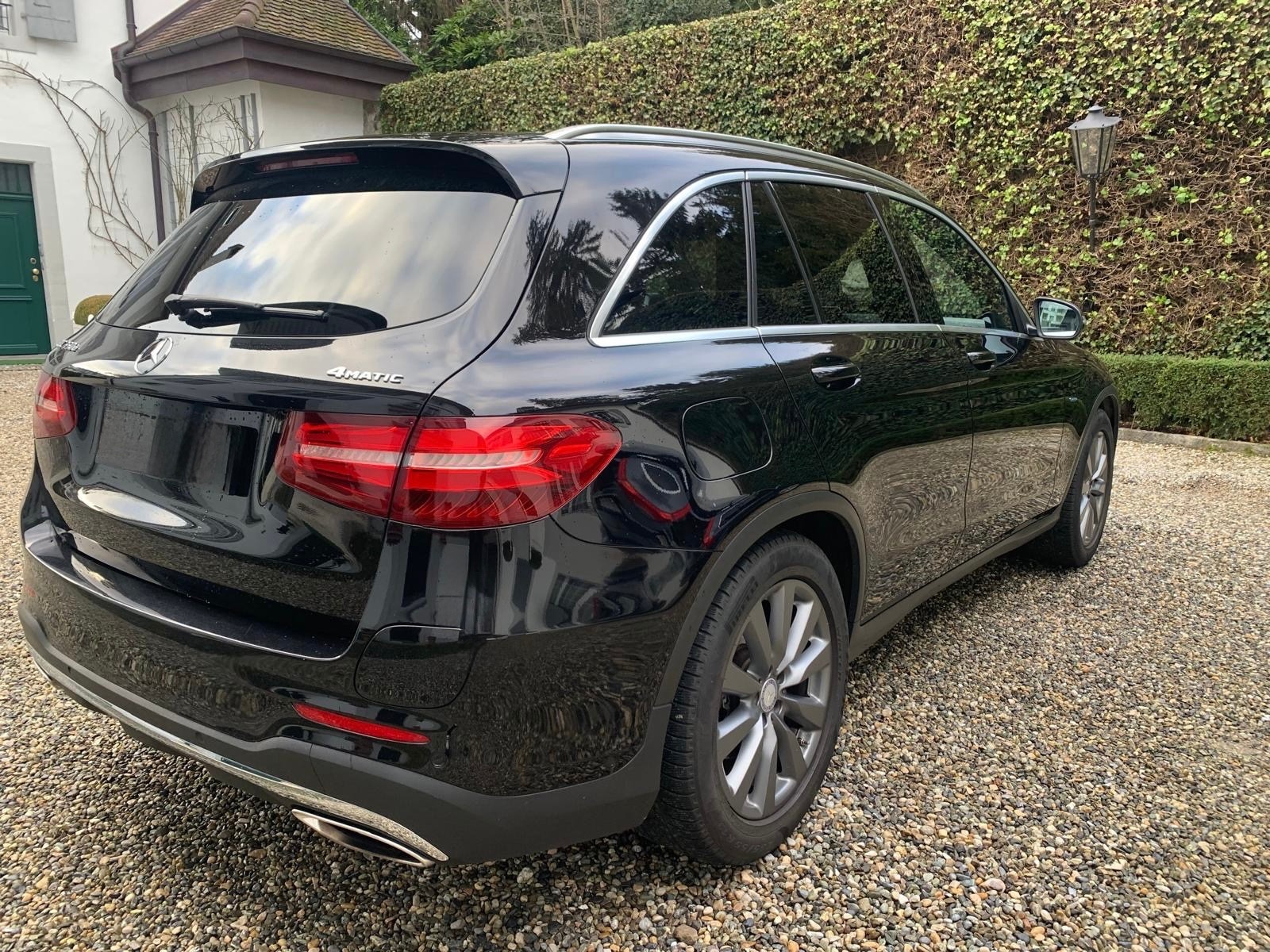 MERCEDES-BENZ GLC 350 e AMG Line 4Matic 7G-Tronic