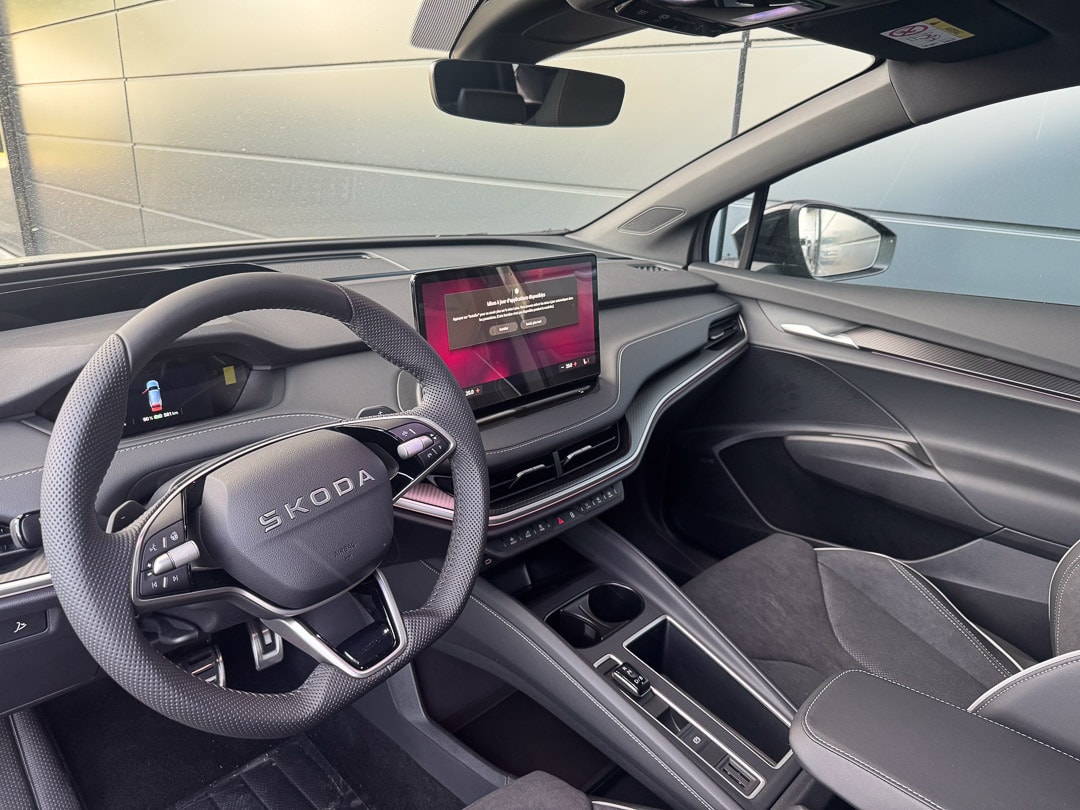 SKODA Enyaq Coupé Sportline 4x4-image-5