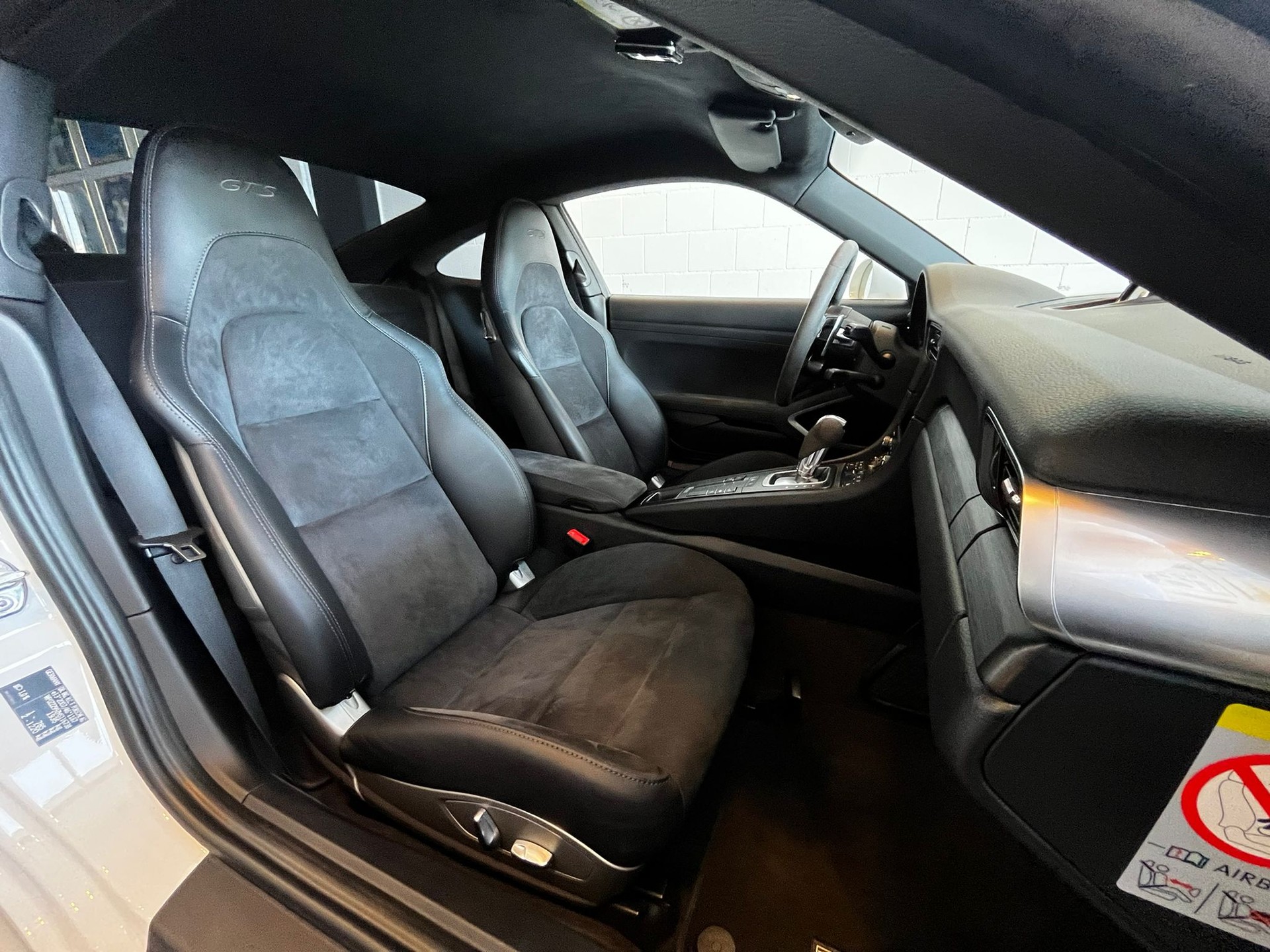 PORSCHE 911 Carrera GTS PDK-image-15