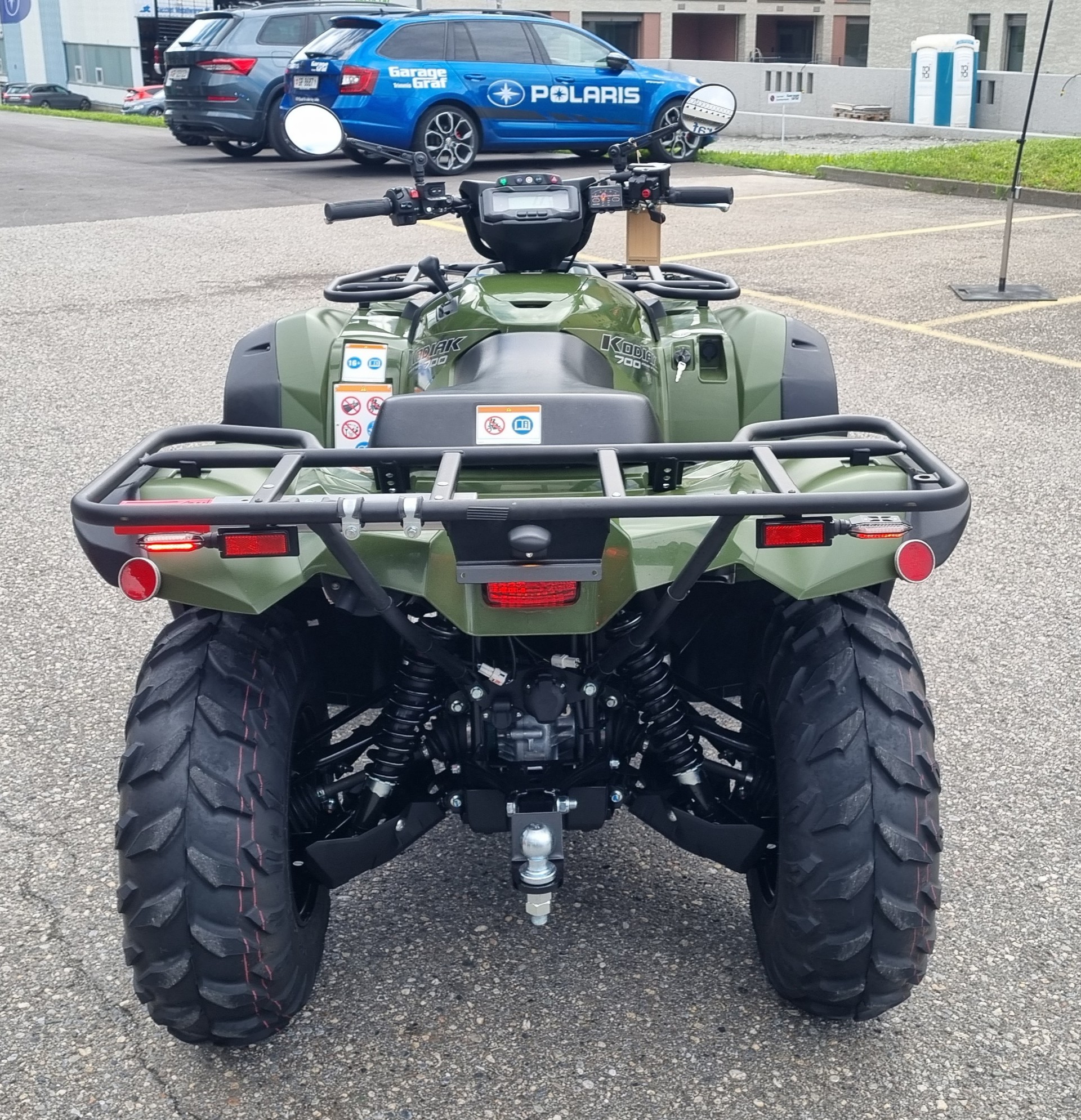 YAMAHA Ab MFK mit Raupenkit und Räder-showroom-element-3