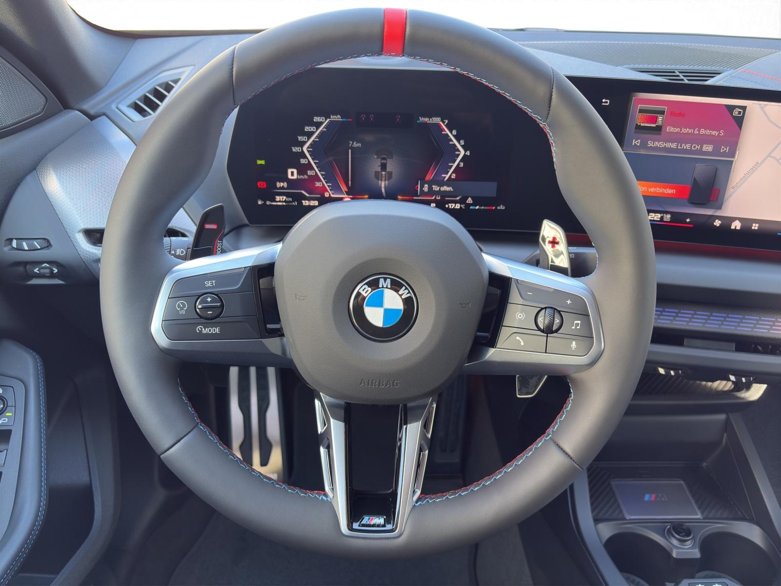 BMW M235 xDrive Gran Coupé-image-9