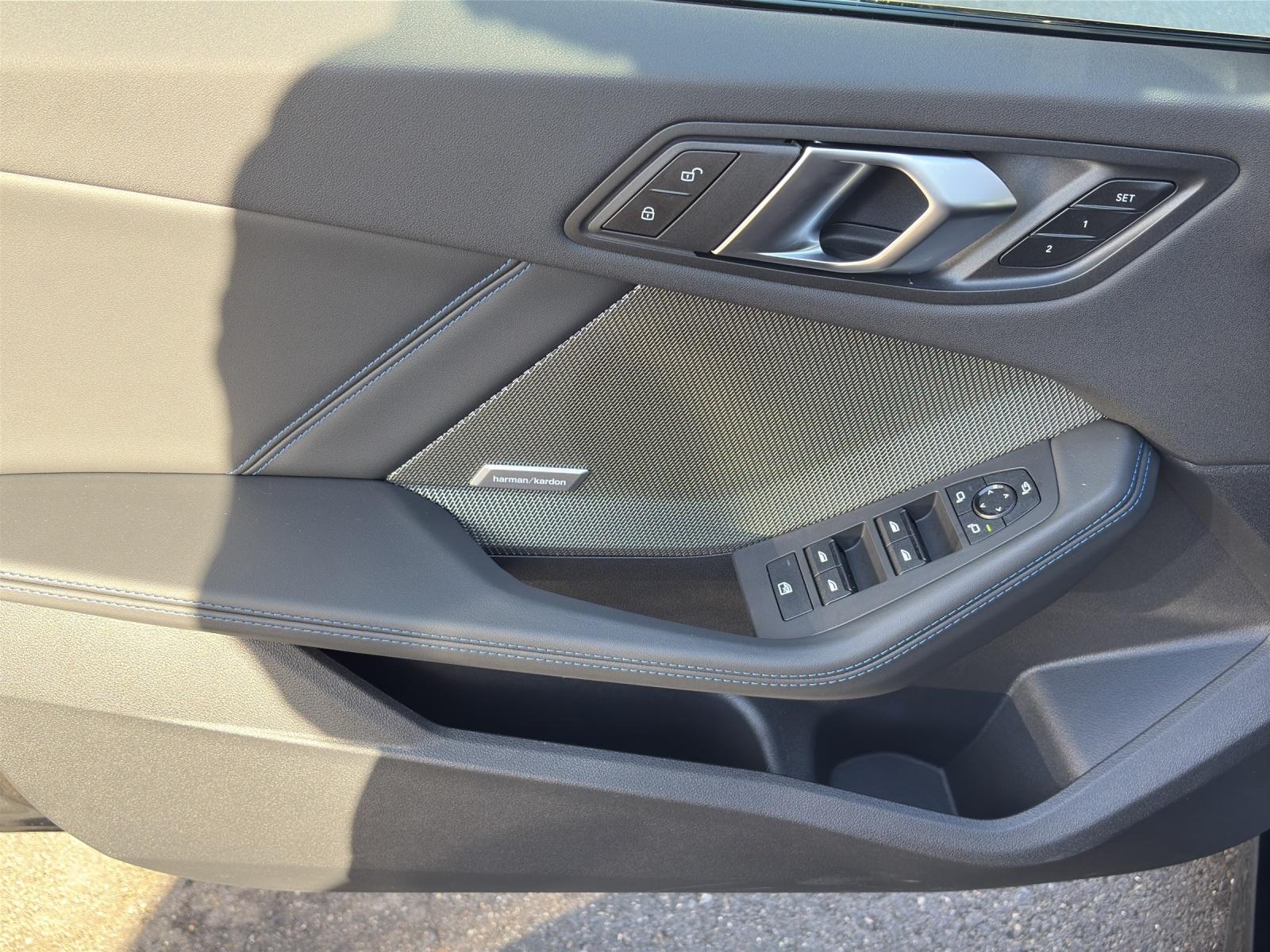 BMW M235 xDrive Gran Coupé-image-14