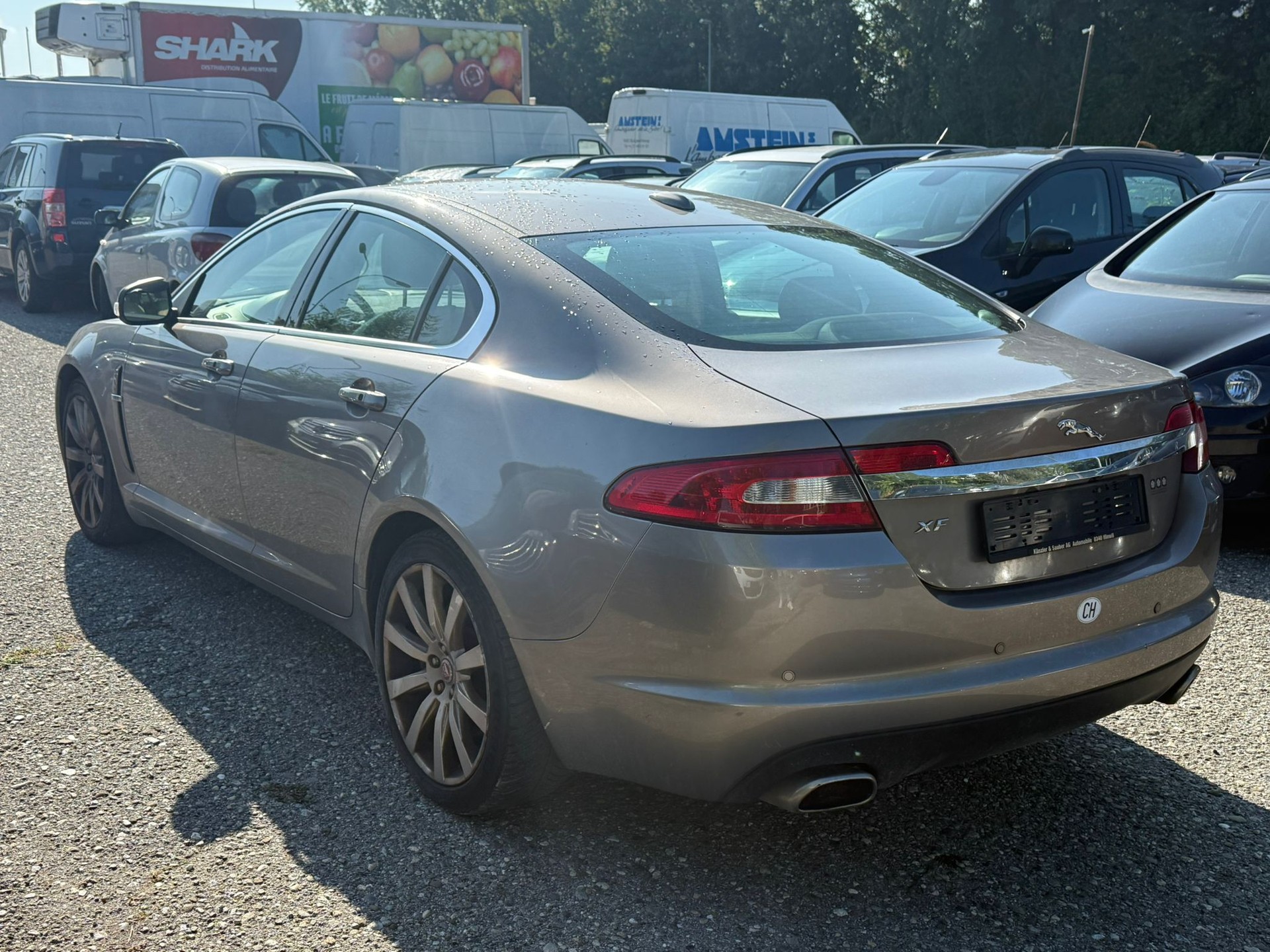 JAGUAR XF 2.7d V6 Luxury-image-2