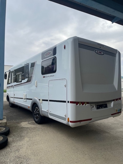LMC Explorer 670 G-showroom-element-3