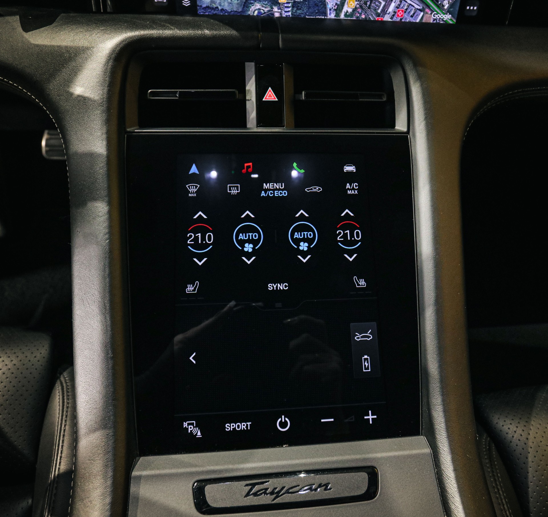 PORSCHE Taycan-image-16