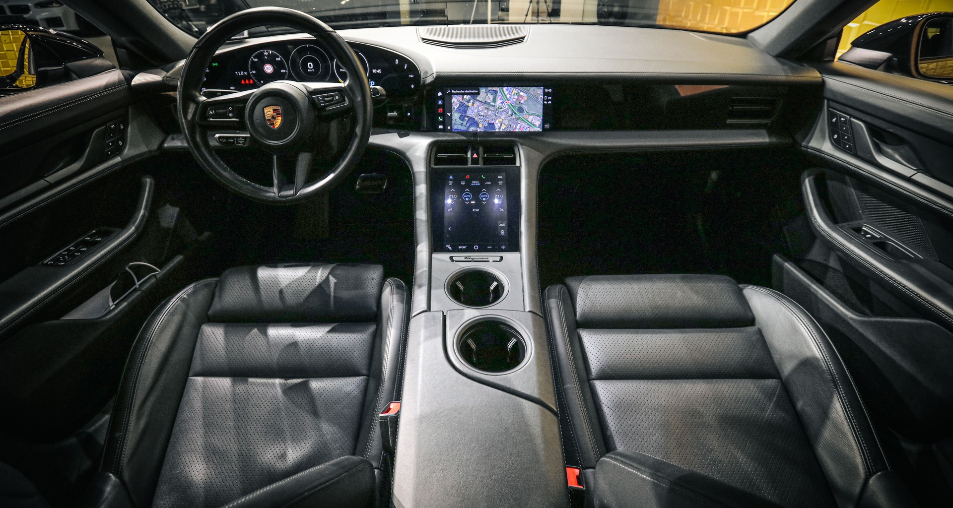 PORSCHE Taycan-image-12