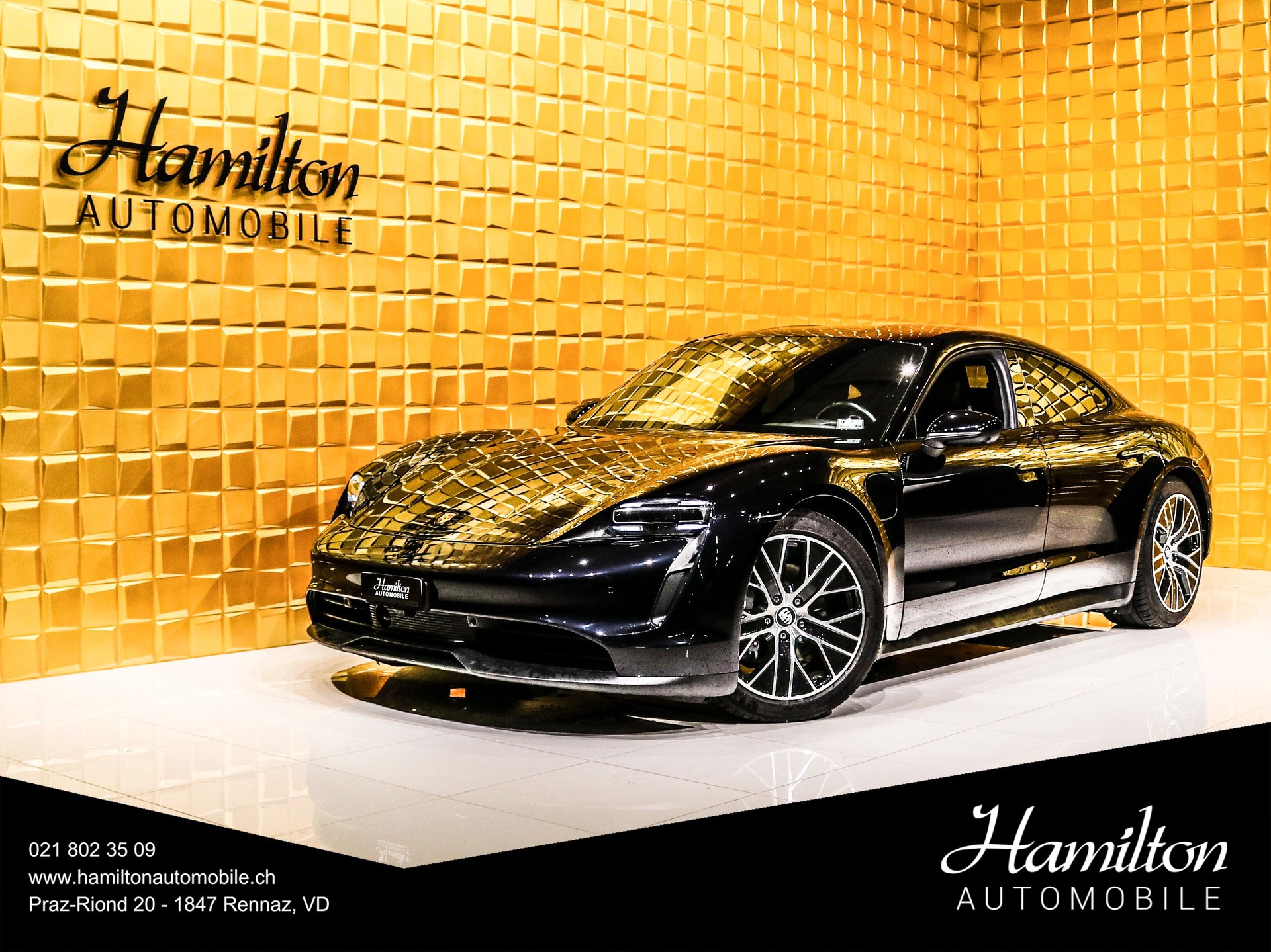 PORSCHE Taycan-image-0