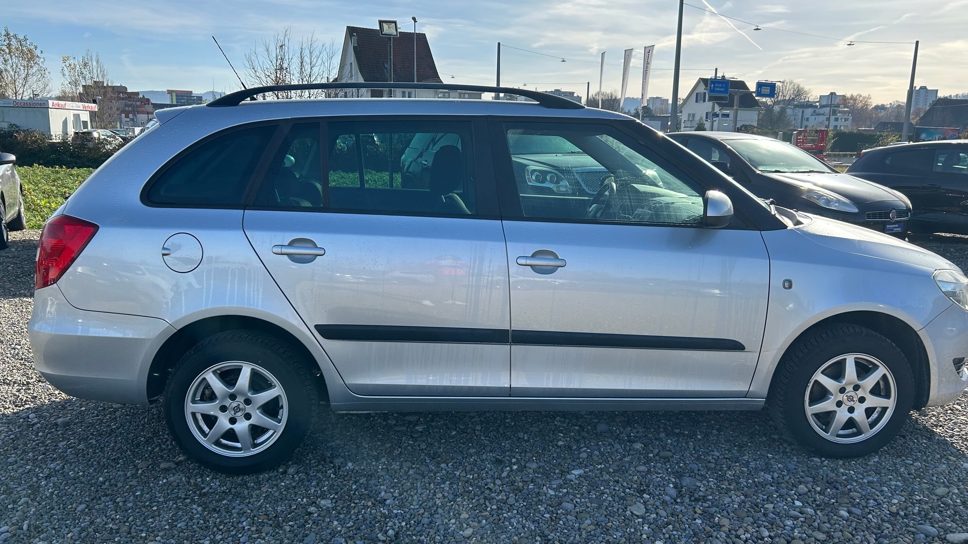 SKODA Fabia 1.2 Ambition-image-23