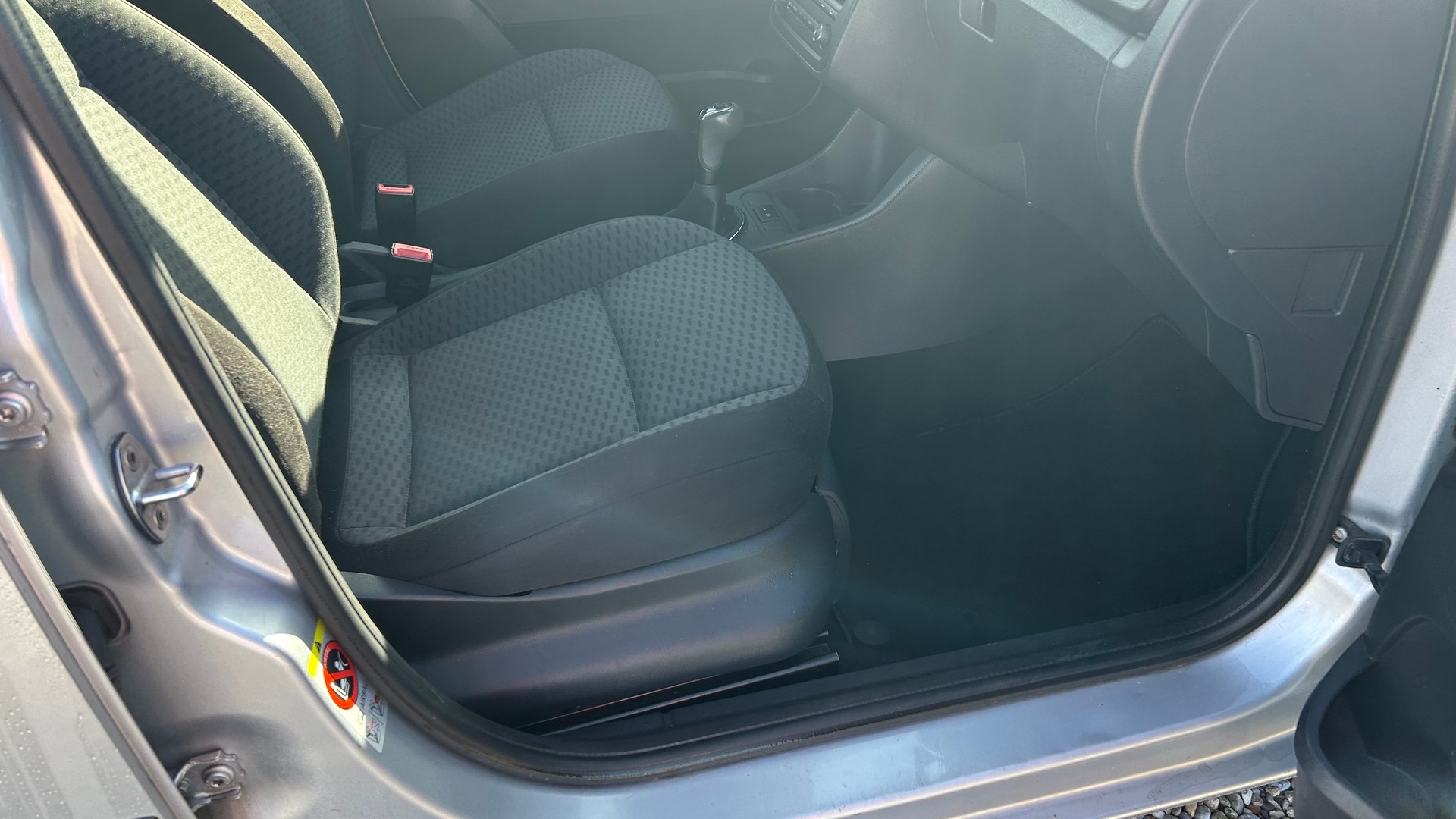 SKODA Fabia 1.2 Ambition-image-13