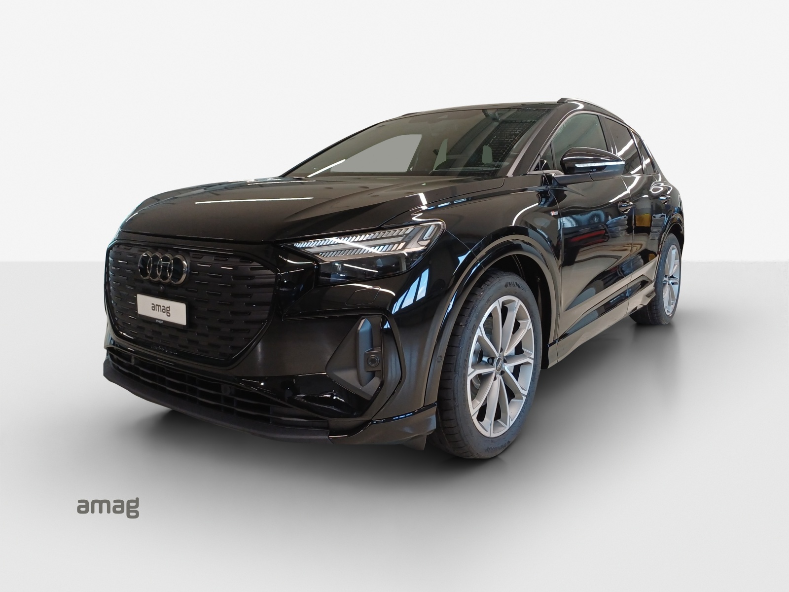 AUDI Q4 e-tron 45 Edition Swiss Ski quattro-image-0