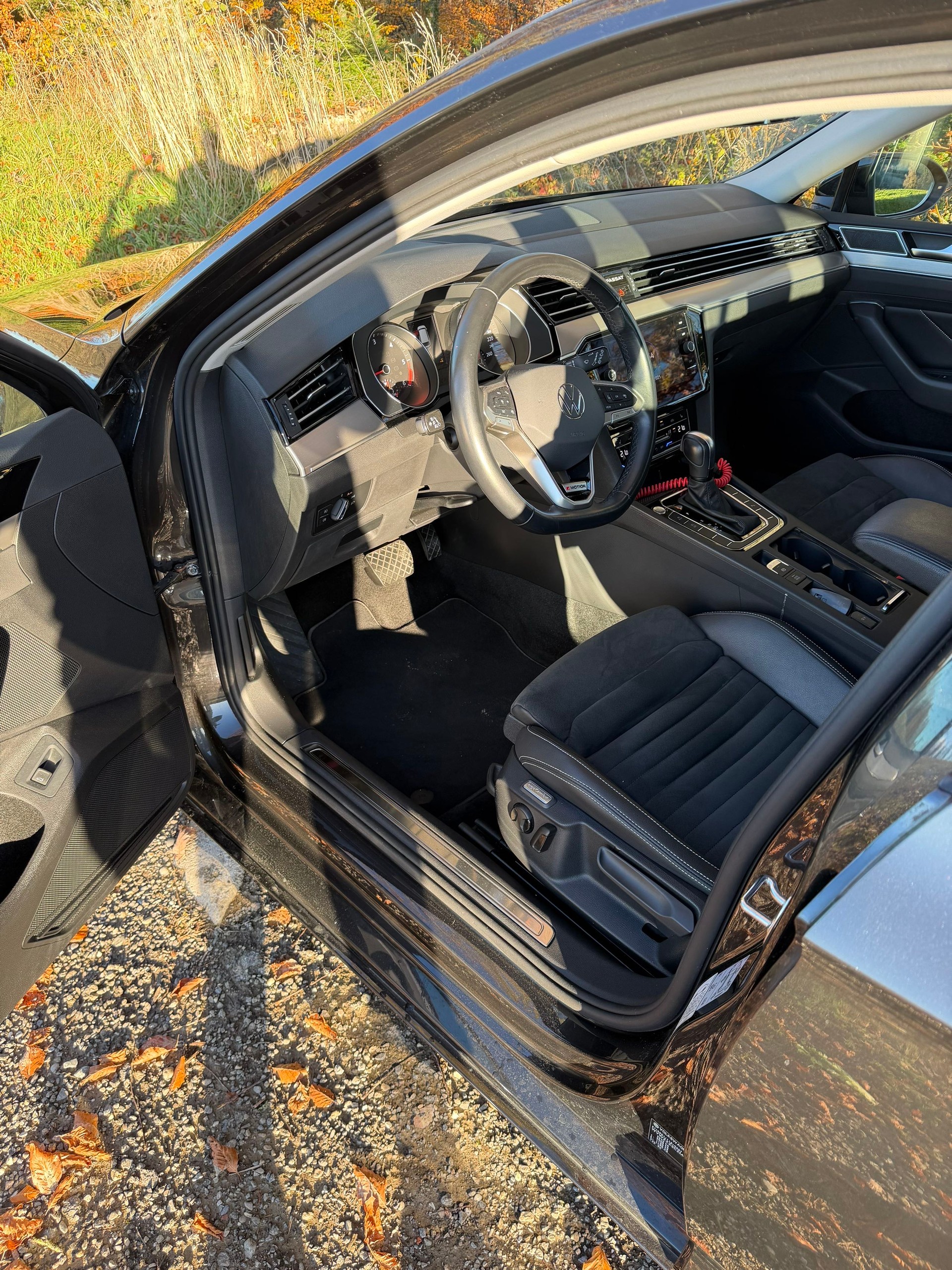 VW Passat 2.0 TDI BMT Elegance 4Motion DSG-image-11