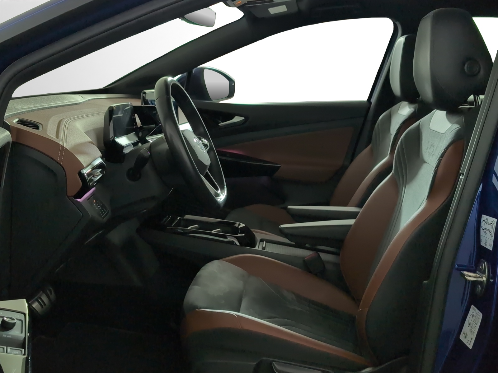VW ID.4 Pro Performance 77 kWh Family-image-5