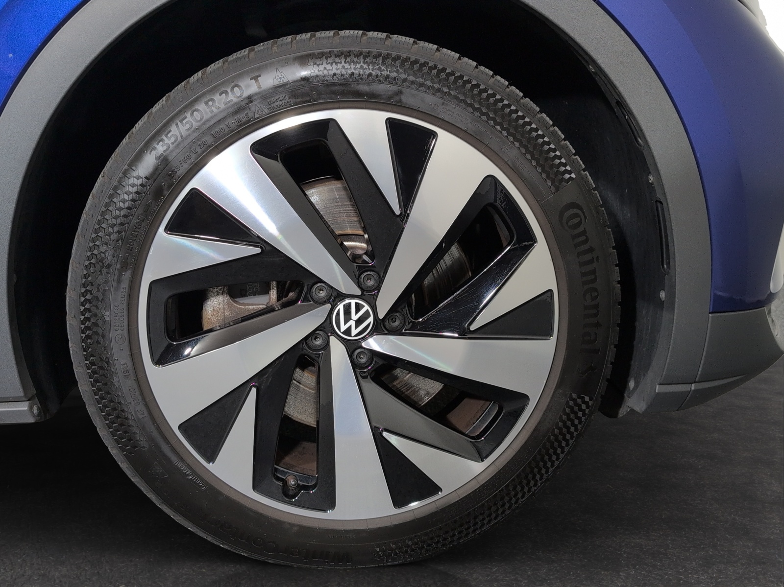 VW ID.4 Pro Performance 77 kWh Family-image-4