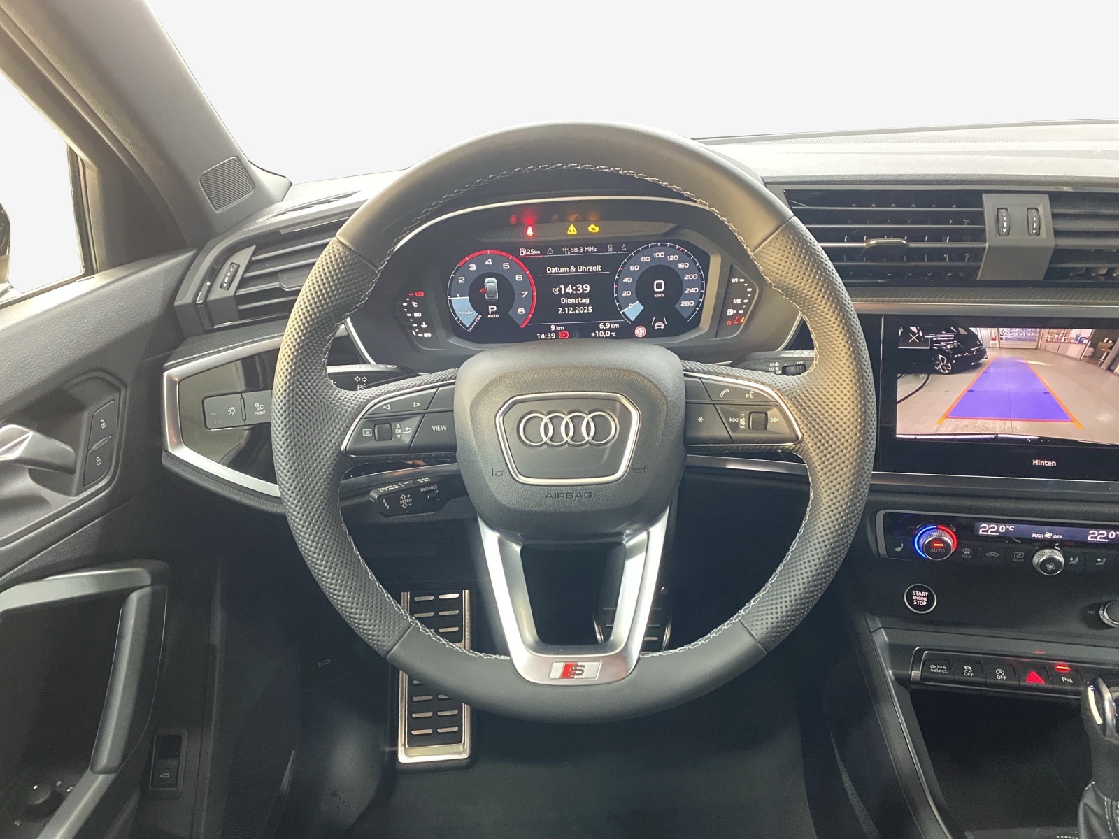 AUDI Q3 Sportback 35 TFSI S line S-tronic-image-9