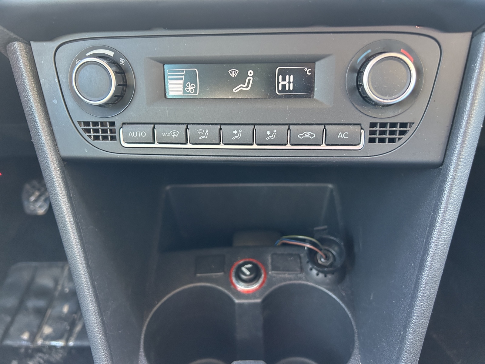 VW Polo 1.2 TSI Team-image-12