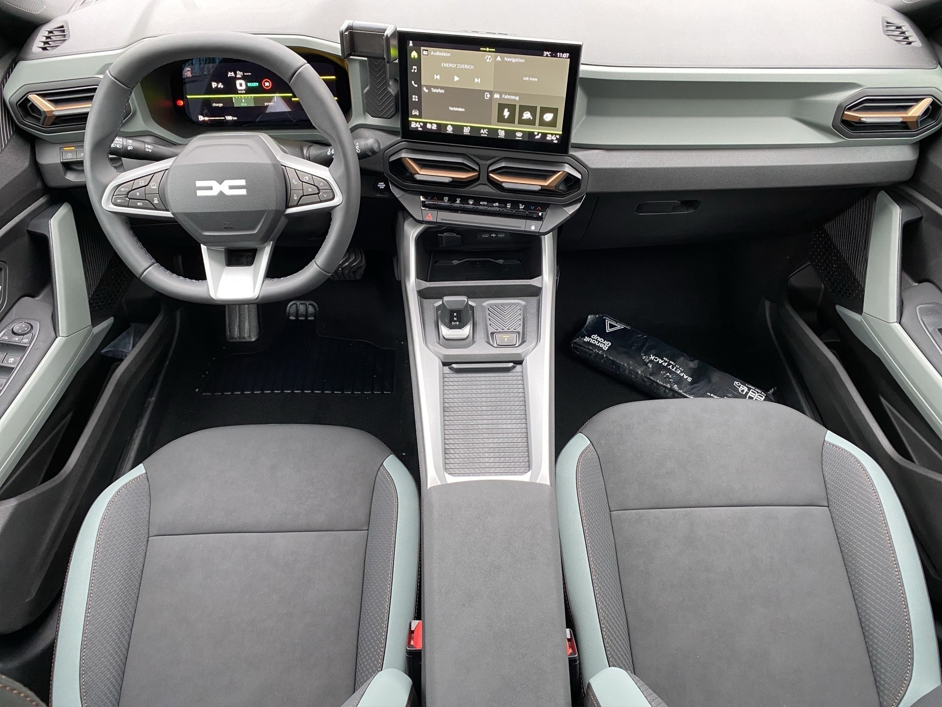 DACIA Bigster HEV 155 Extreme-image-12