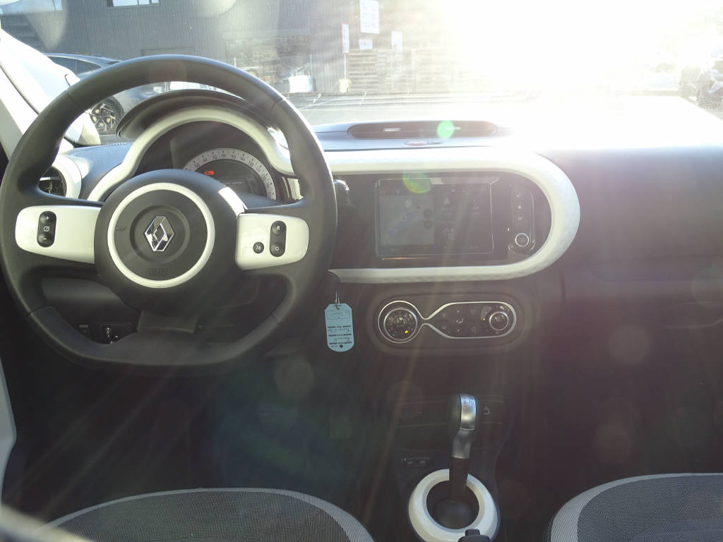 RENAULT Twingo equilibre-image-7