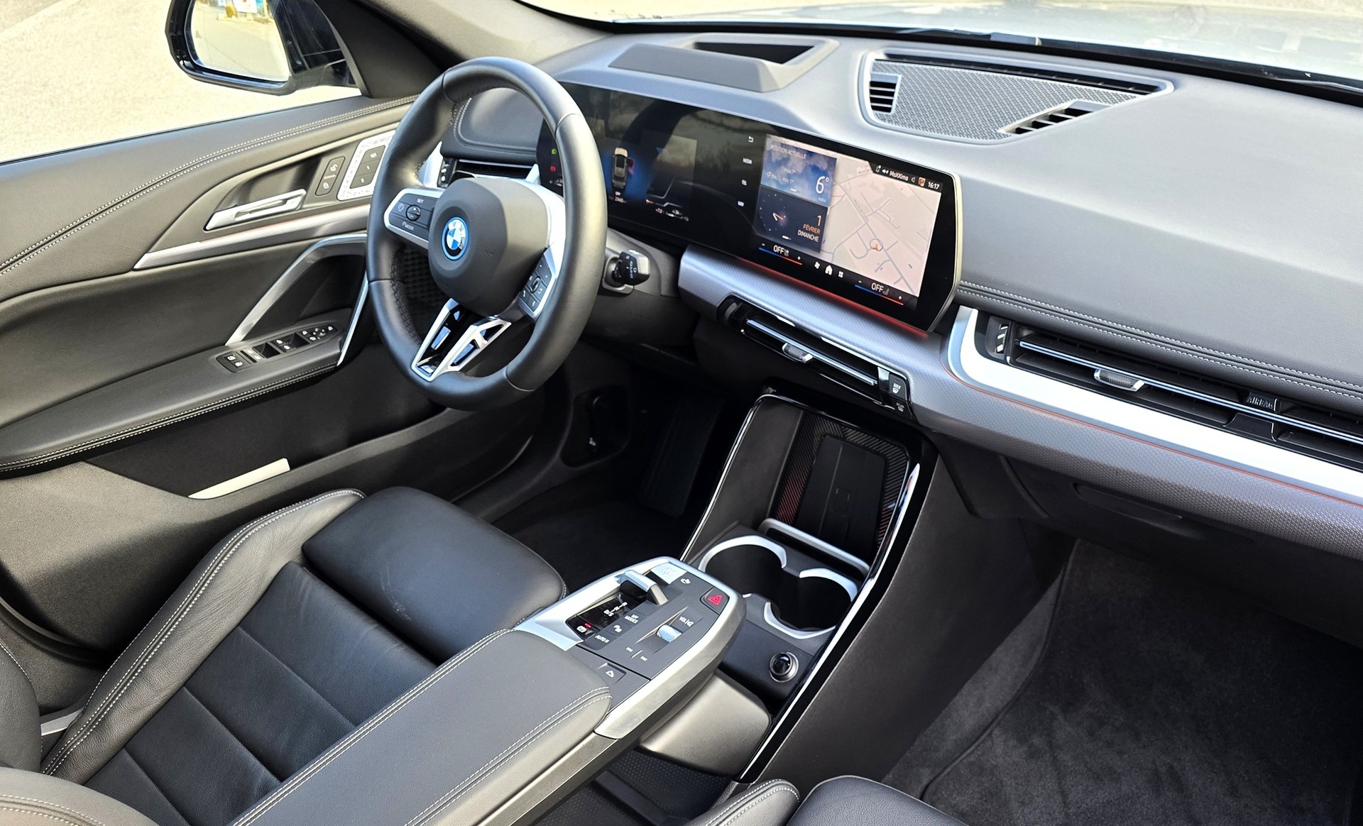 BMW X1 xDrive 30e M Sport Pro-image-3