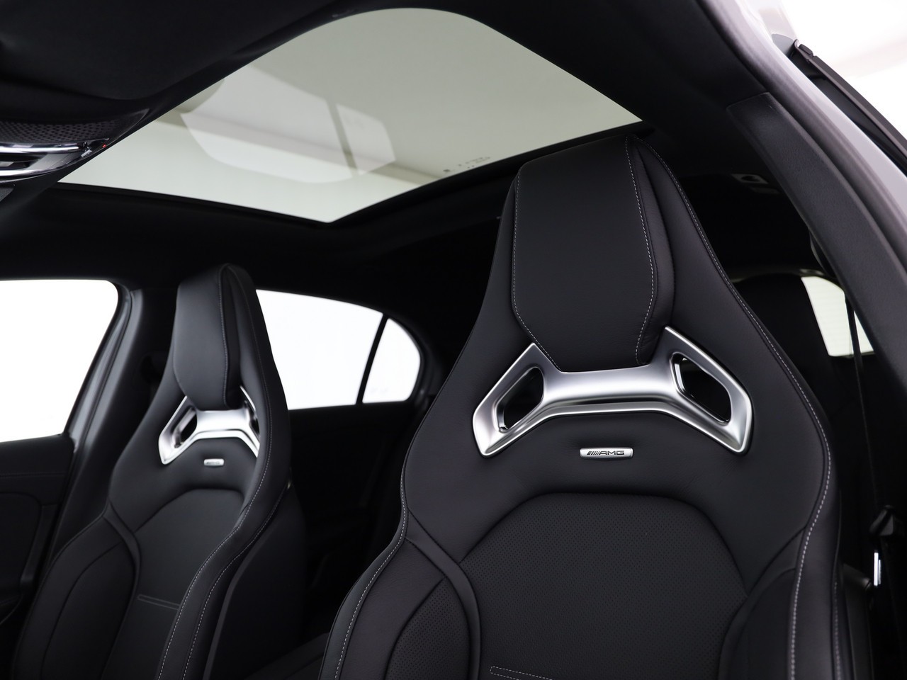 MERCEDES-BENZ A AMG 45 S 4Matic+ 8G-DCT-image-10