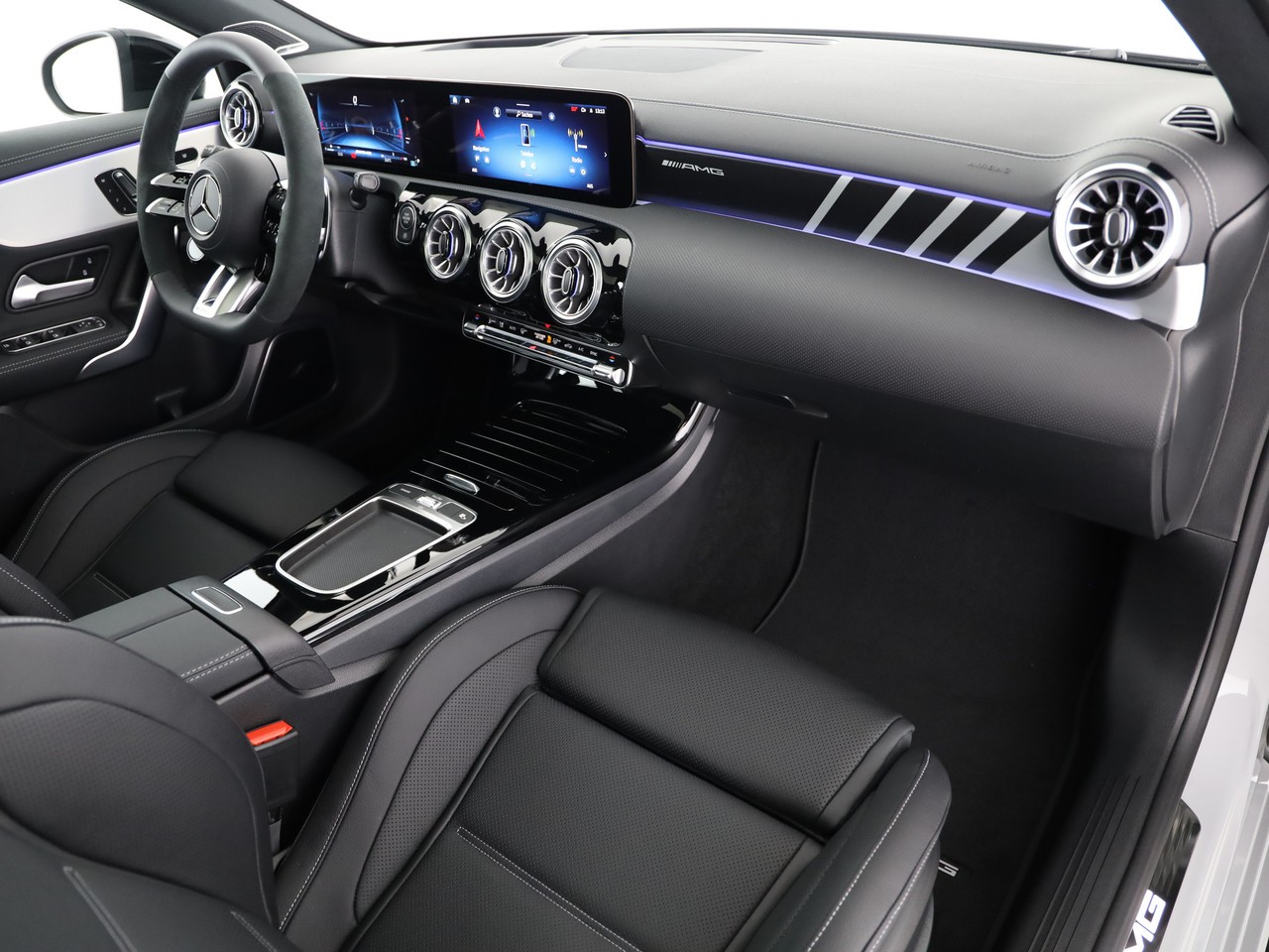 MERCEDES-BENZ A AMG 45 S 4Matic+ 8G-DCT-image-9