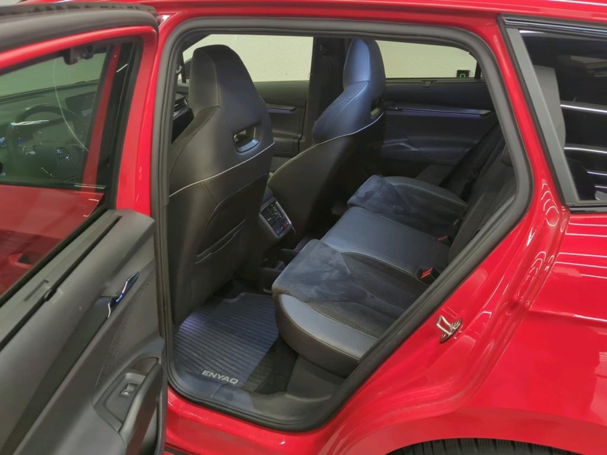 SKODA Enyaq iV 80x SportLine 4x4 - 265ch - Long Range-image-3