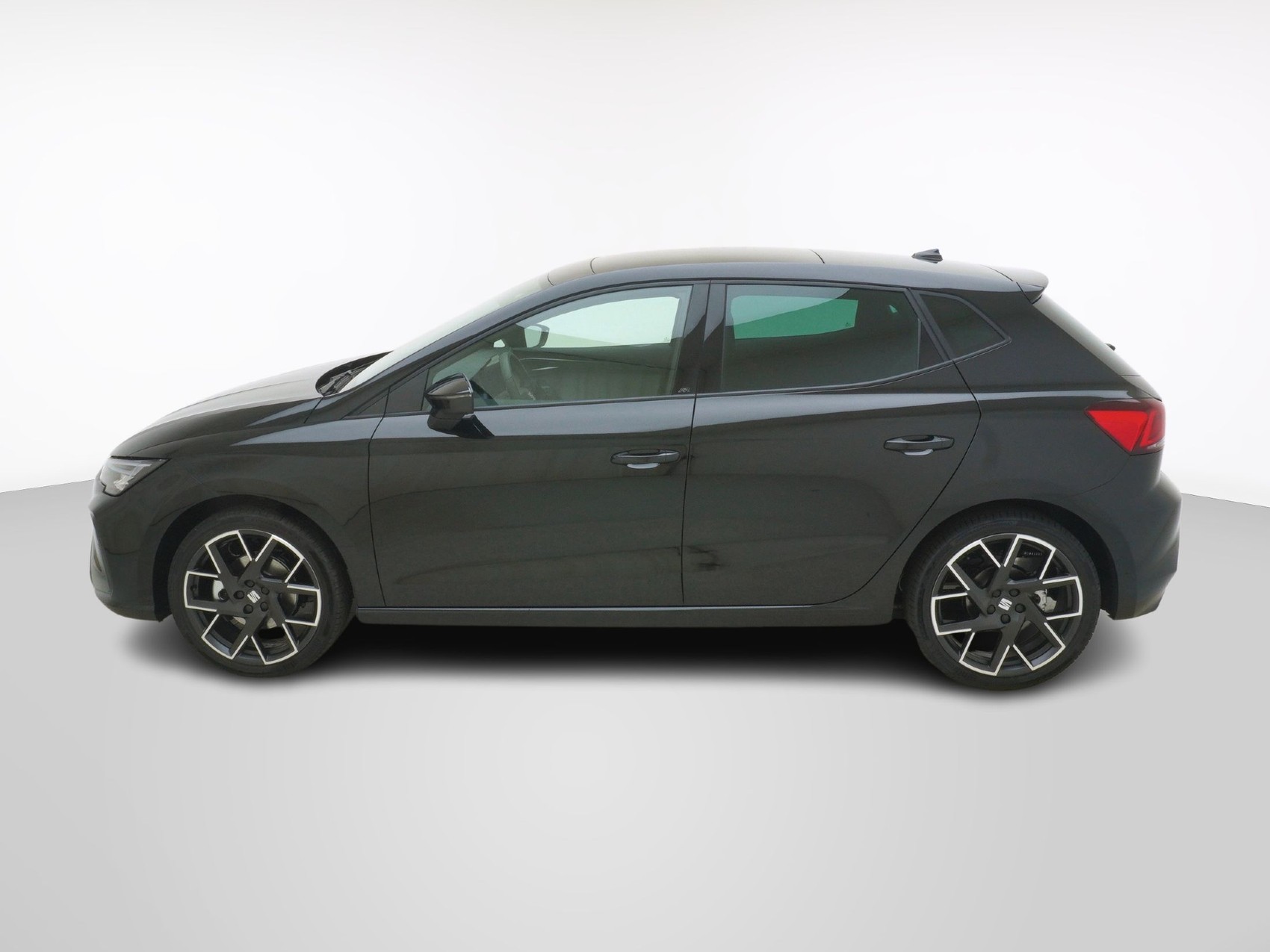 SEAT Ibiza 1.5 TSI FR DSG-image-1