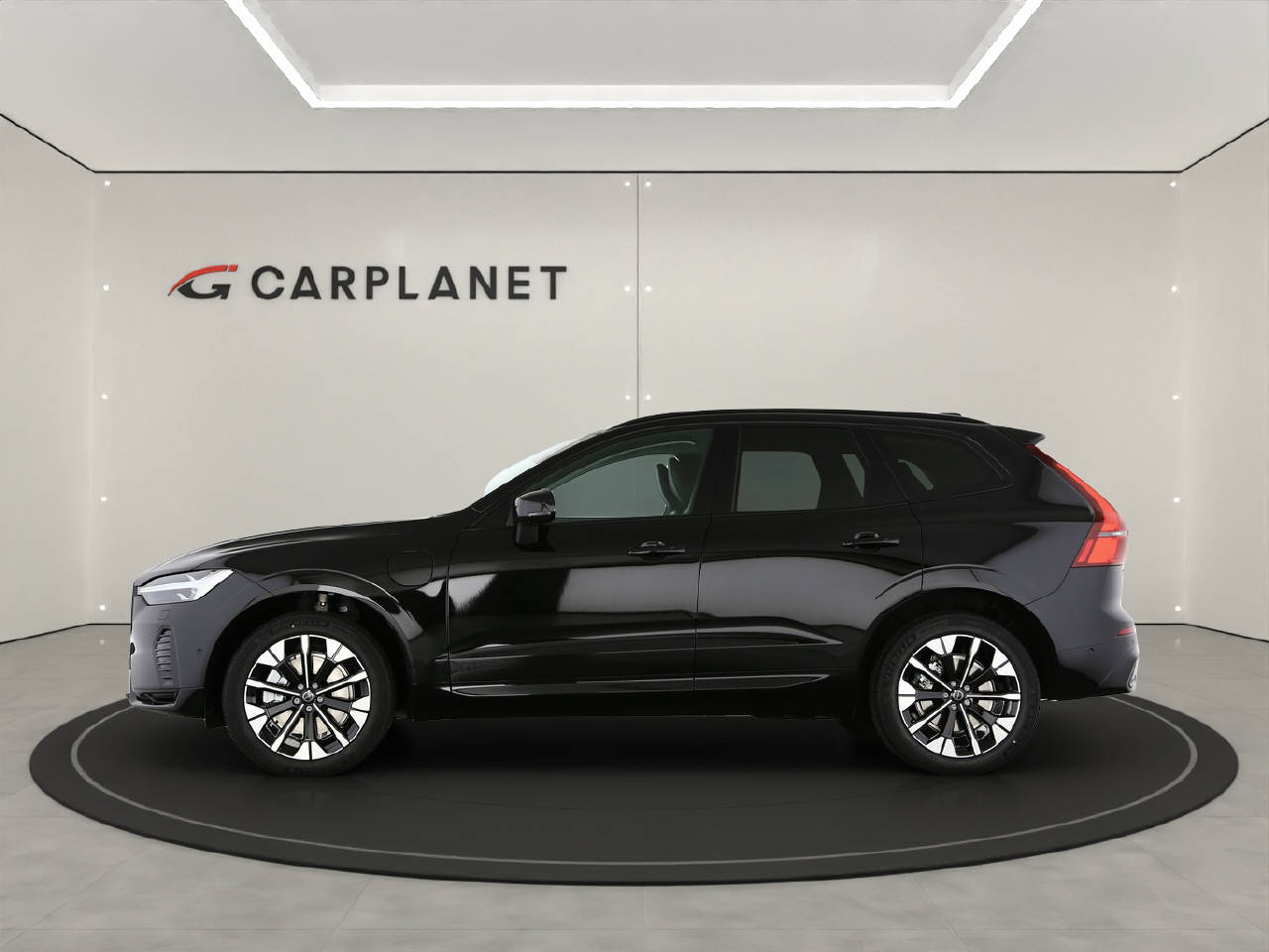 VOLVO XC60 2.0 T8 TE Ultra Dark eAWD-image-1