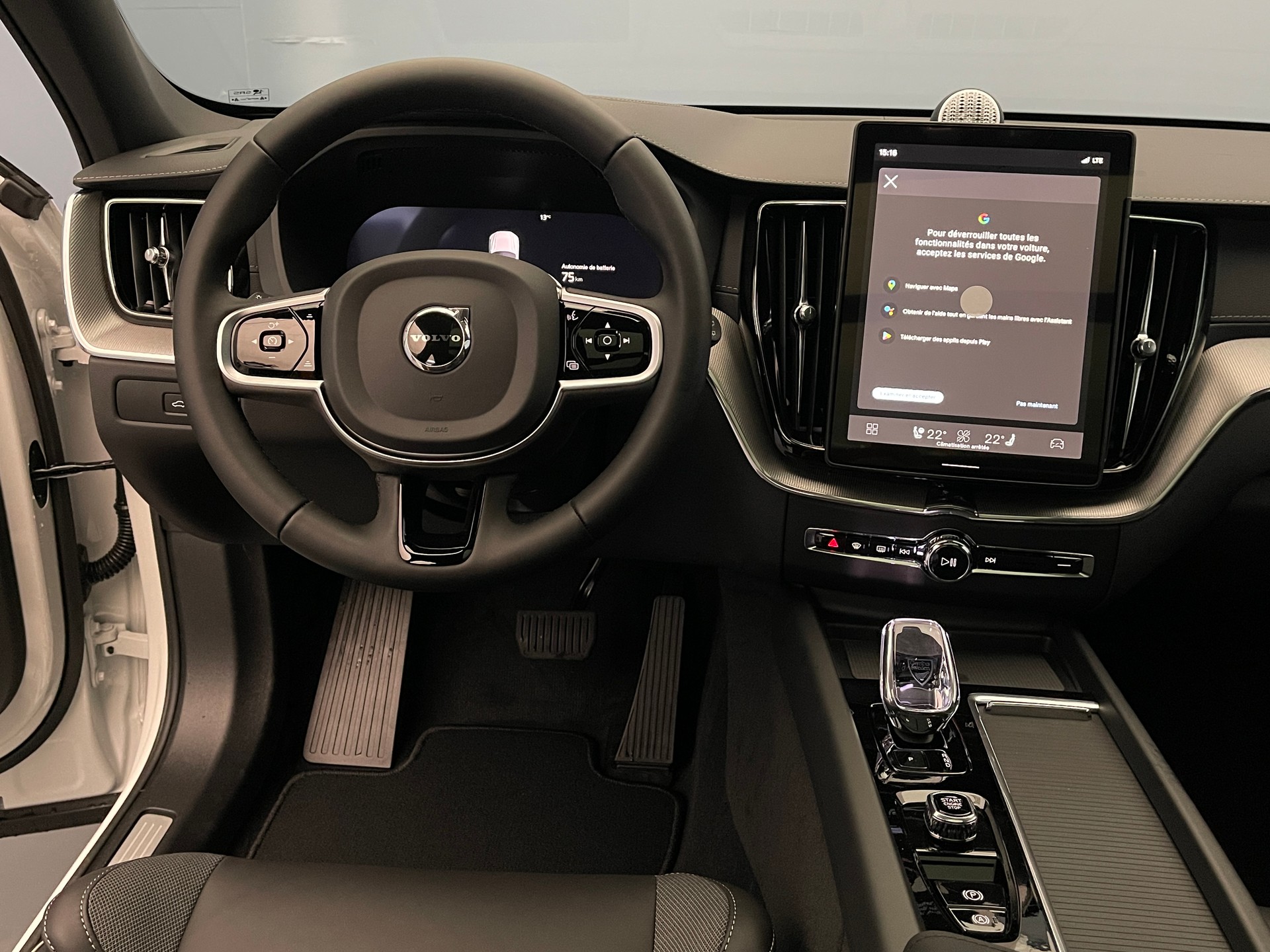 VOLVO XC60 2.0 T8 TE Polestar eAWD-image-6