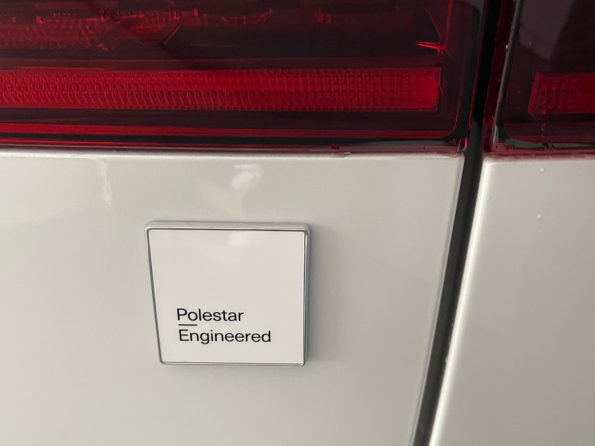 VOLVO XC60 2.0 T8 TE Polestar eAWD-image-11