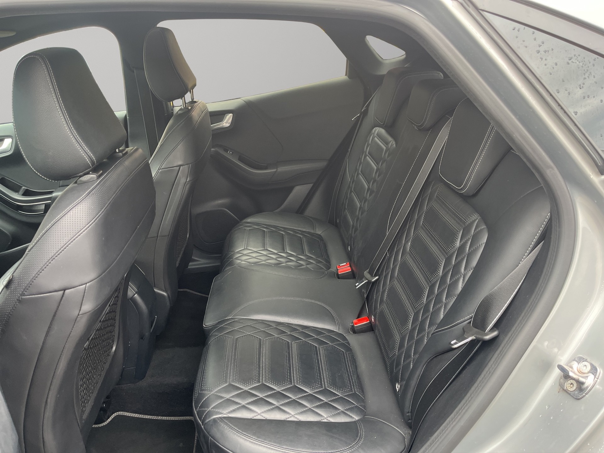 FORD Puma 1.0 MHEV ST-Line X-image-8
