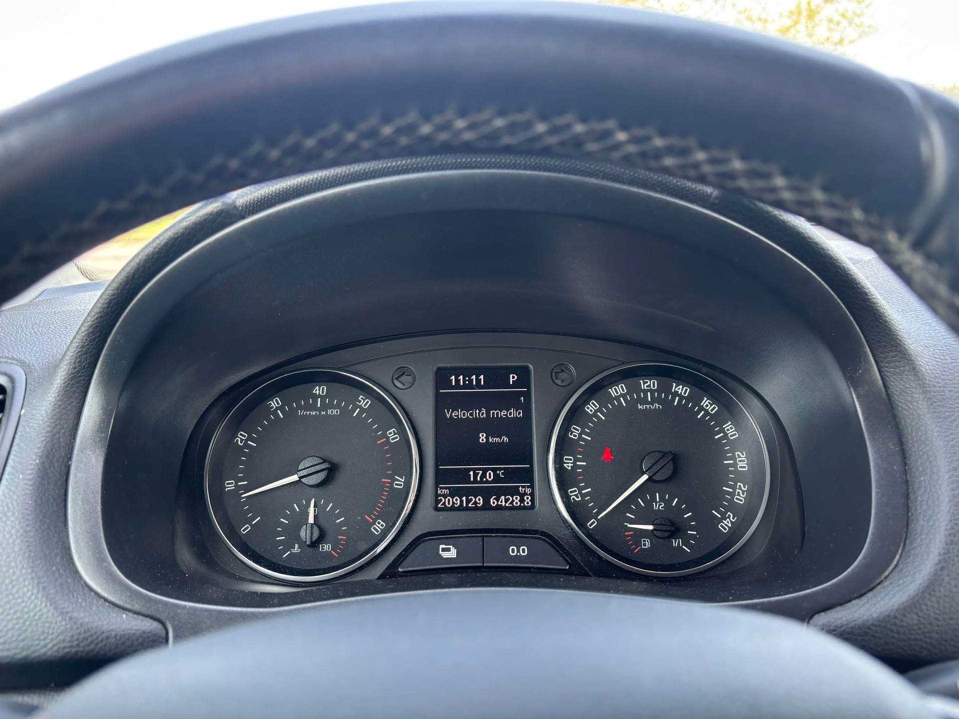 SKODA Fabia 1.2 TSI Ambition Plus DSG-image-7