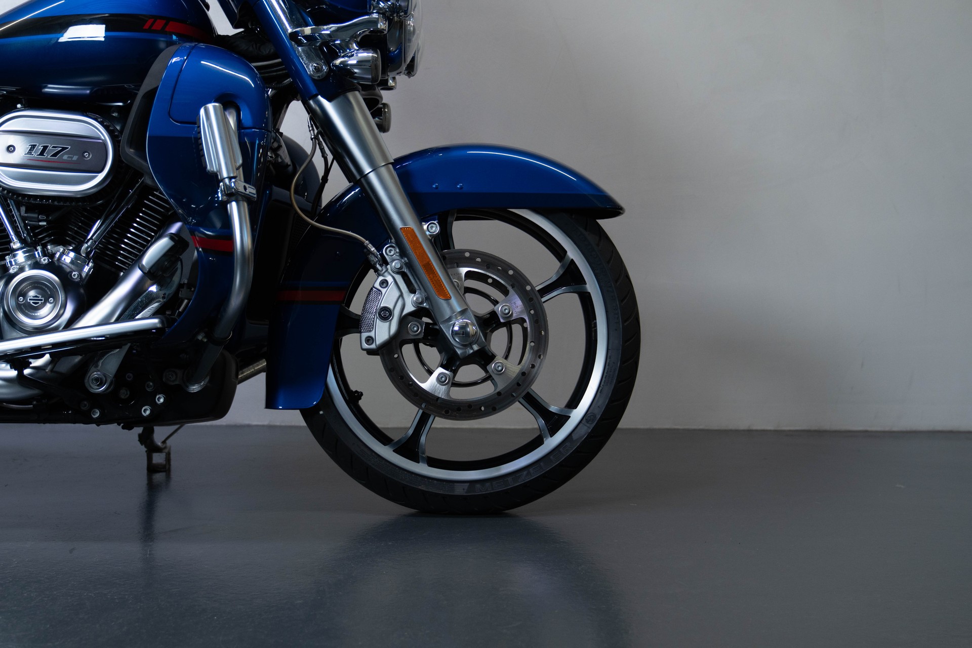 HARLEY-DAVIDSON FLHTKSE Electra Glide Ultra Limited 117 CVO-image-4