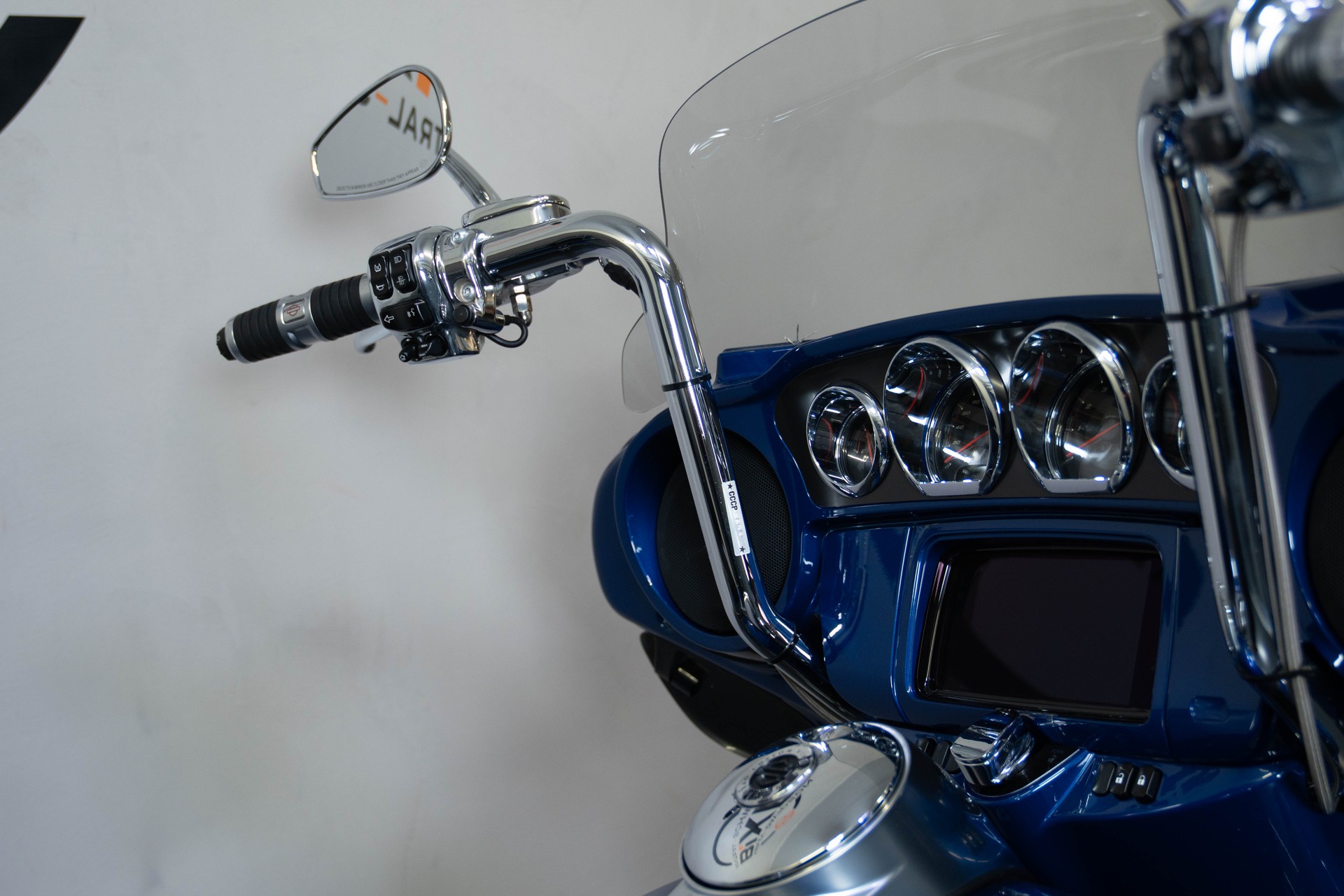 HARLEY-DAVIDSON FLHTKSE Electra Glide Ultra Limited 117 CVO-image-6