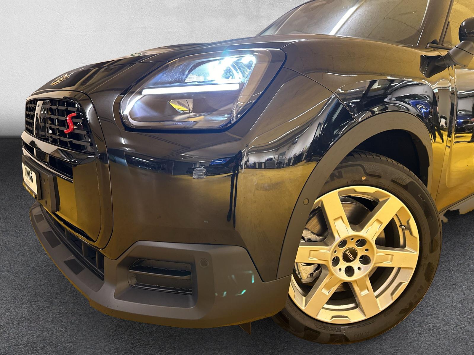 MINI Countryman S ALL4 📍-image-21