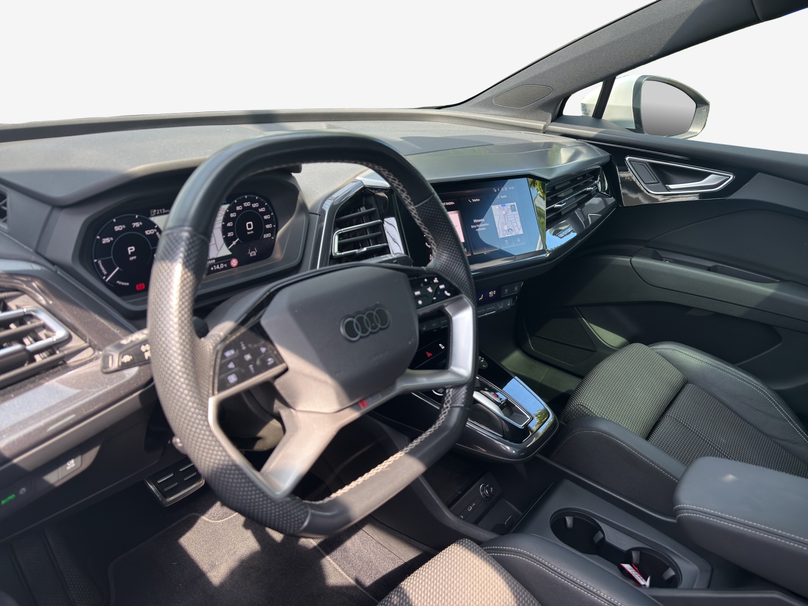 AUDI Q4 e-tron 50 quattro-image-14
