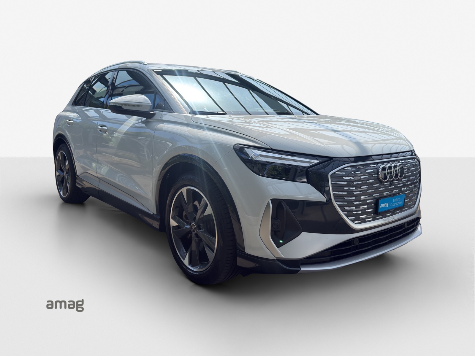 AUDI Q4 e-tron 50 quattro-image-6