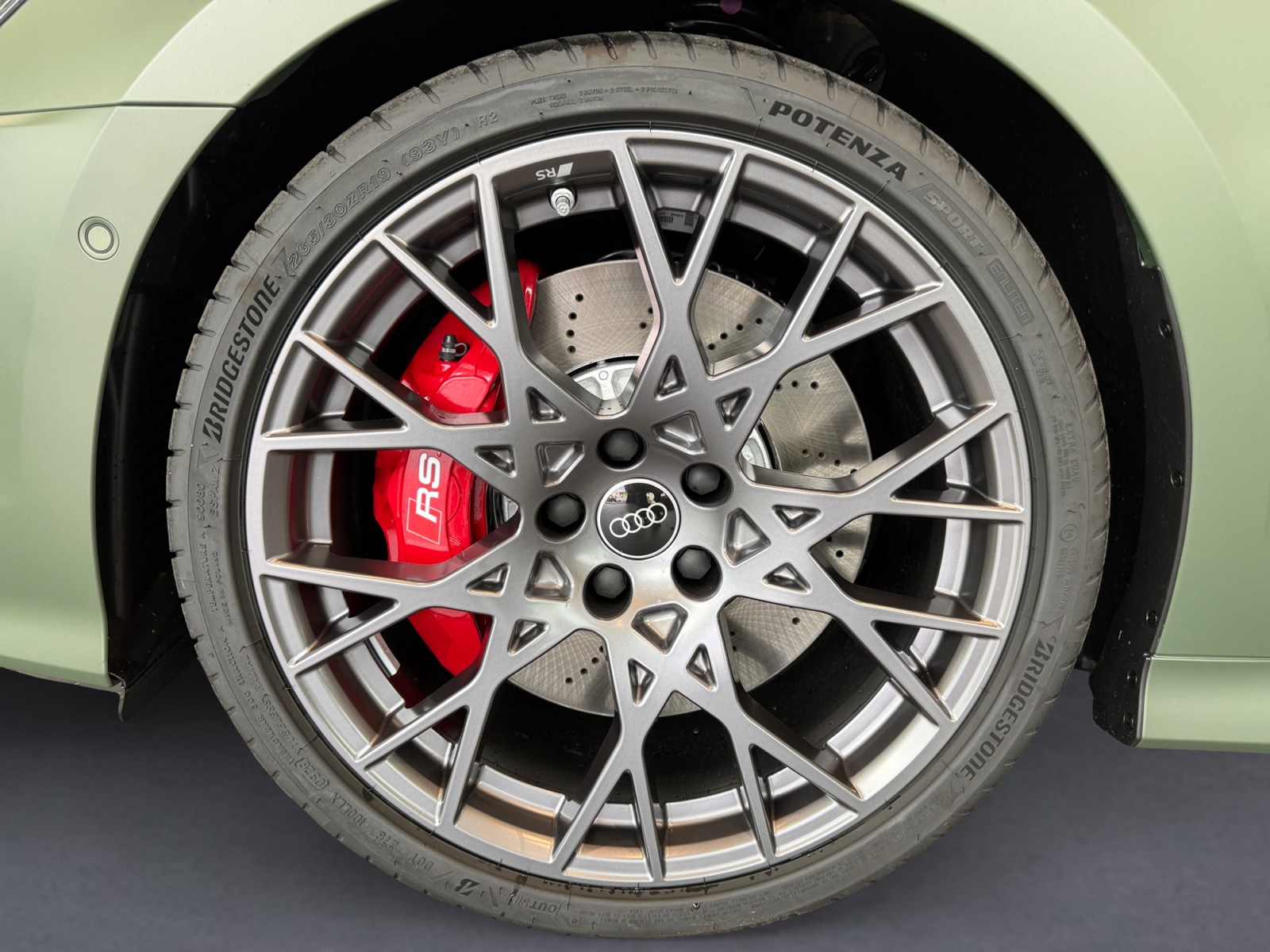 AUDI RS3 Limousine 2.5 TSI quattro S-tronic-image-11