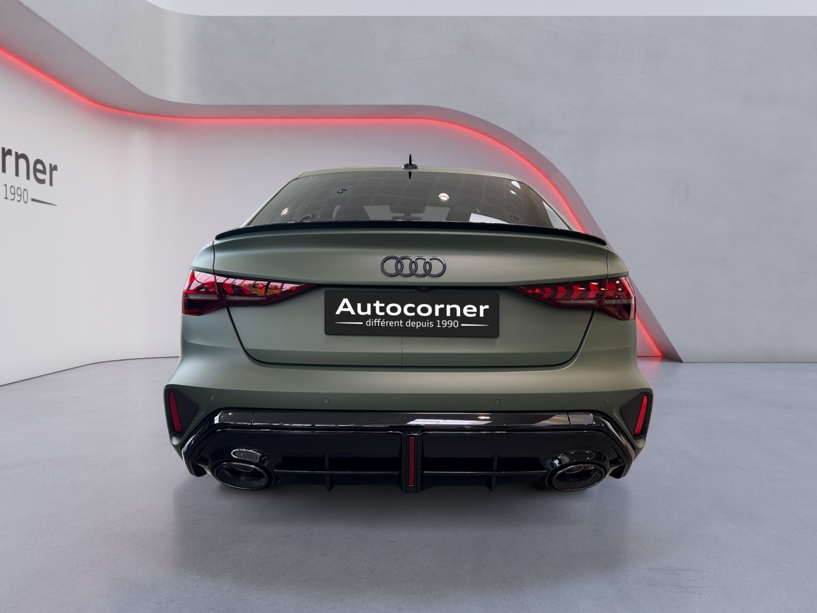 AUDI RS3 Limousine 2.5 TSI quattro S-tronic-image-3
